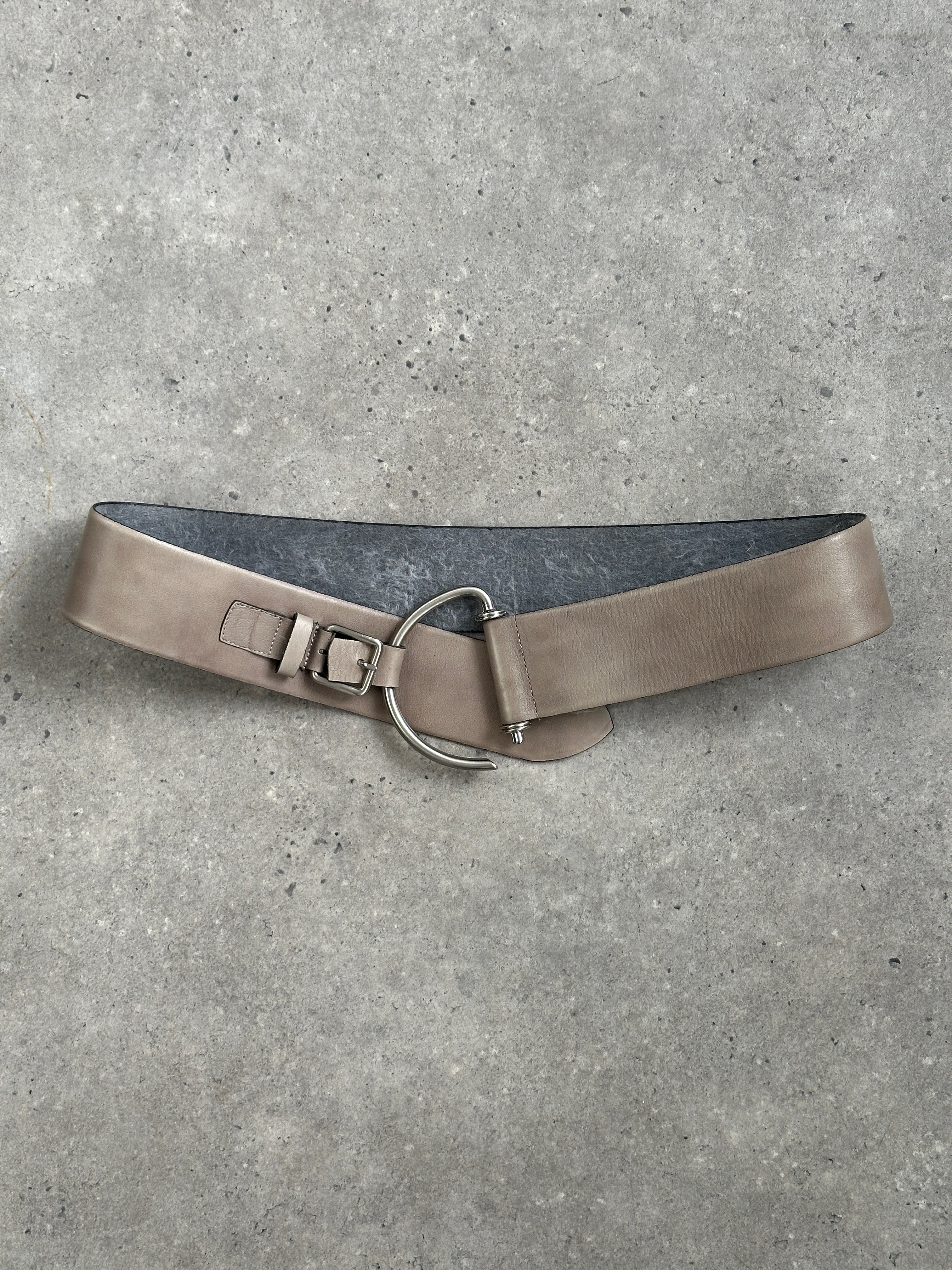 Vintage 1990s Leather Chunky D Ring Belt - One size