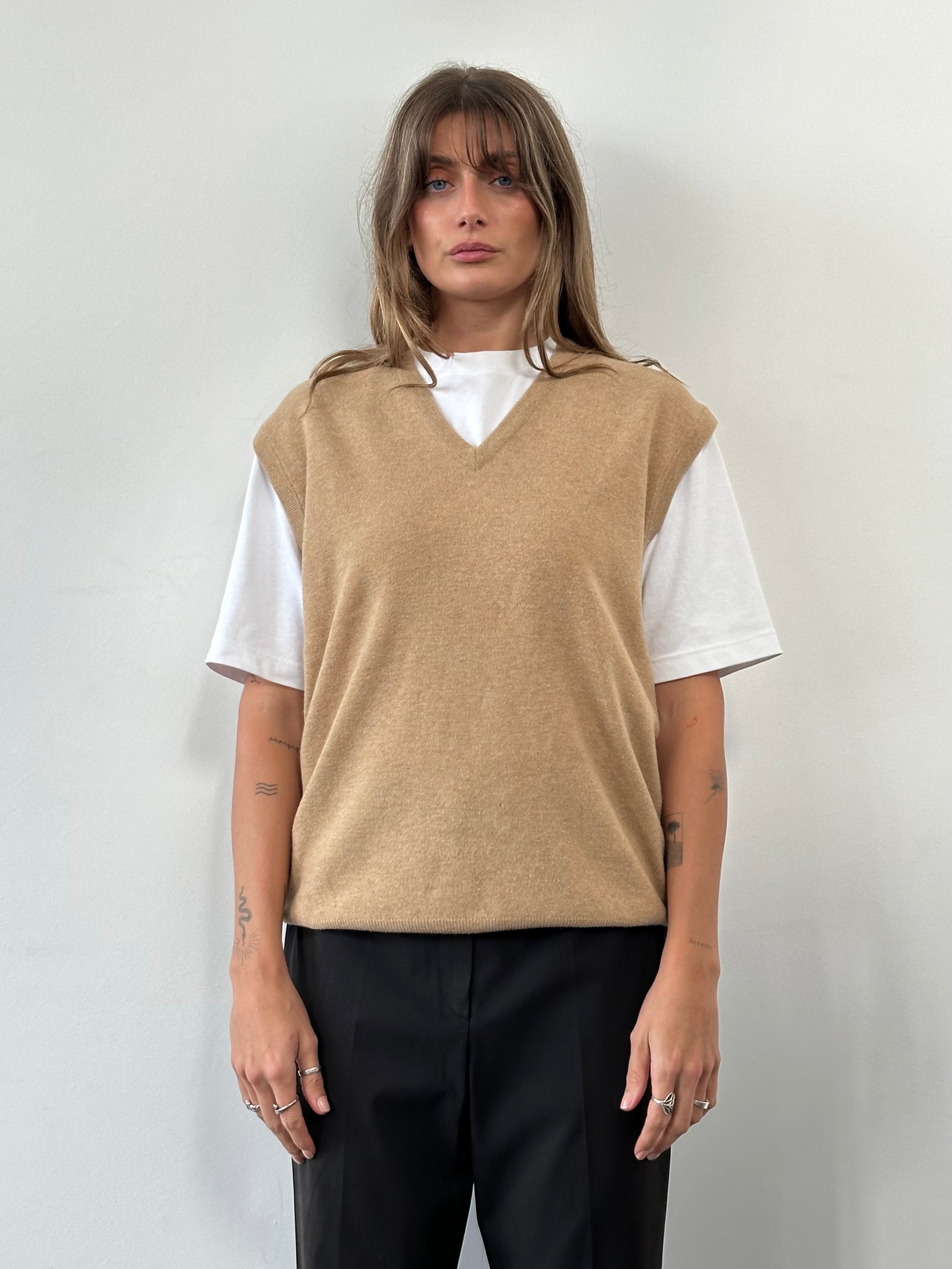 Vintage Scottish Pure Wool Sleeveless Vest Jumper - L - SYLK