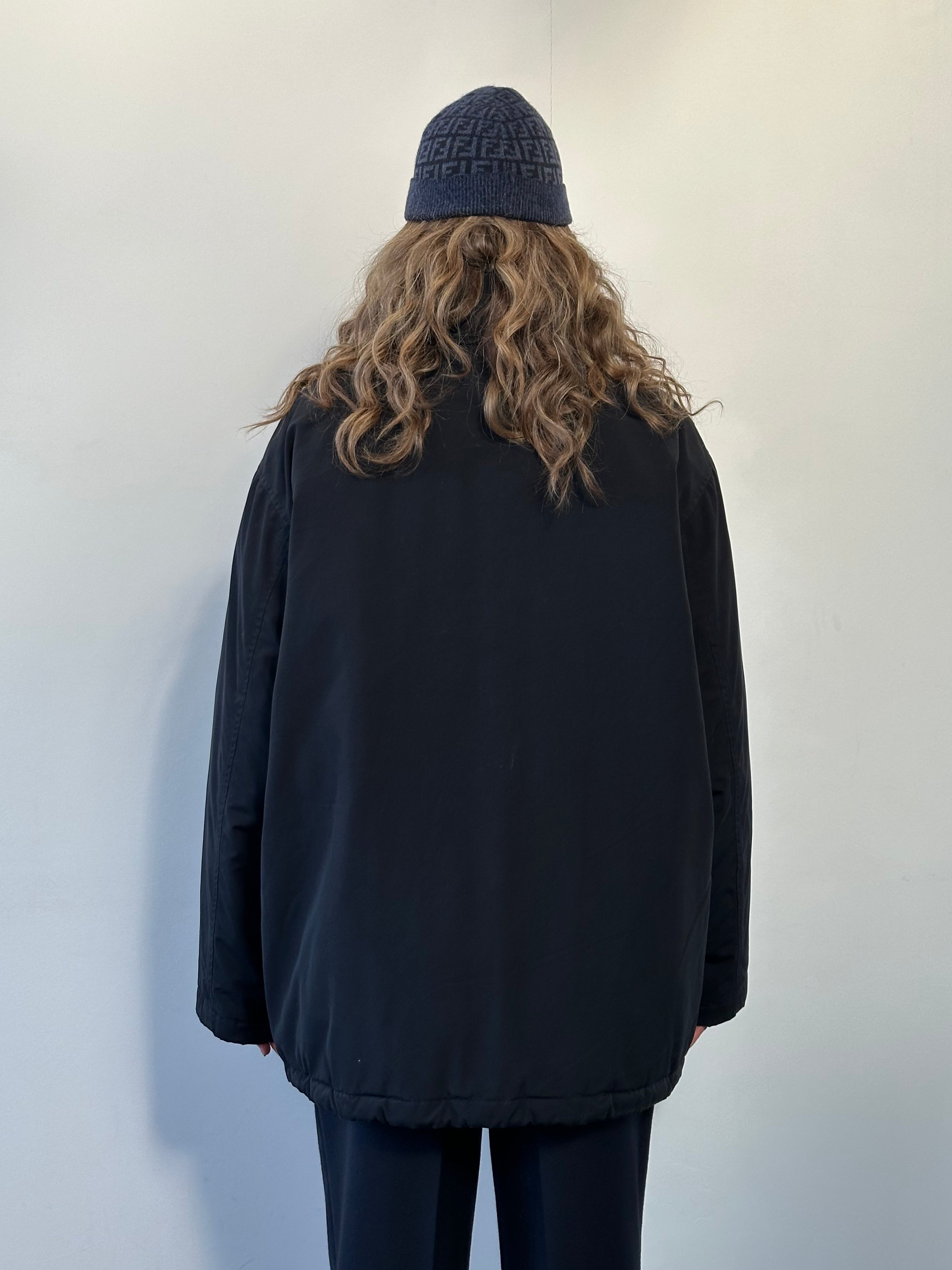 Armani Jeans padded hooded jacket in XL/XXL, black, with quilted design and front zipper, suitable for cold weather.