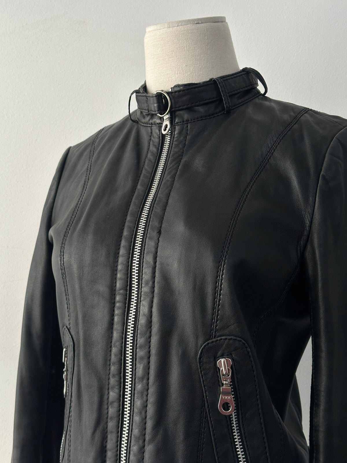 Vintage 2000s Fitted Moto Lamb Leather Leather Jacket - XS