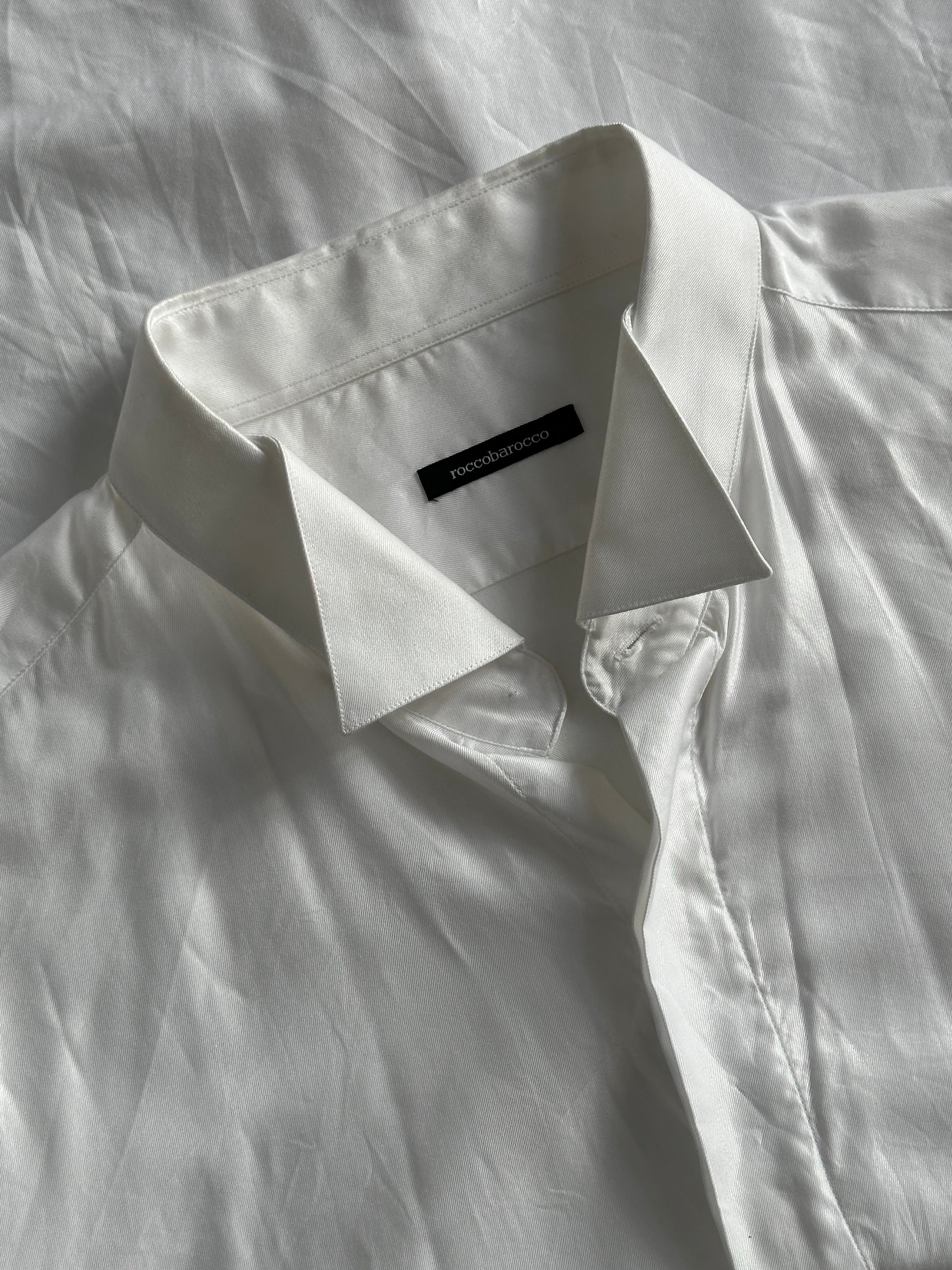 Rocco Barocco satin wing collar cotton dress shirt in XL, featuring a classic collar and tailored fit.