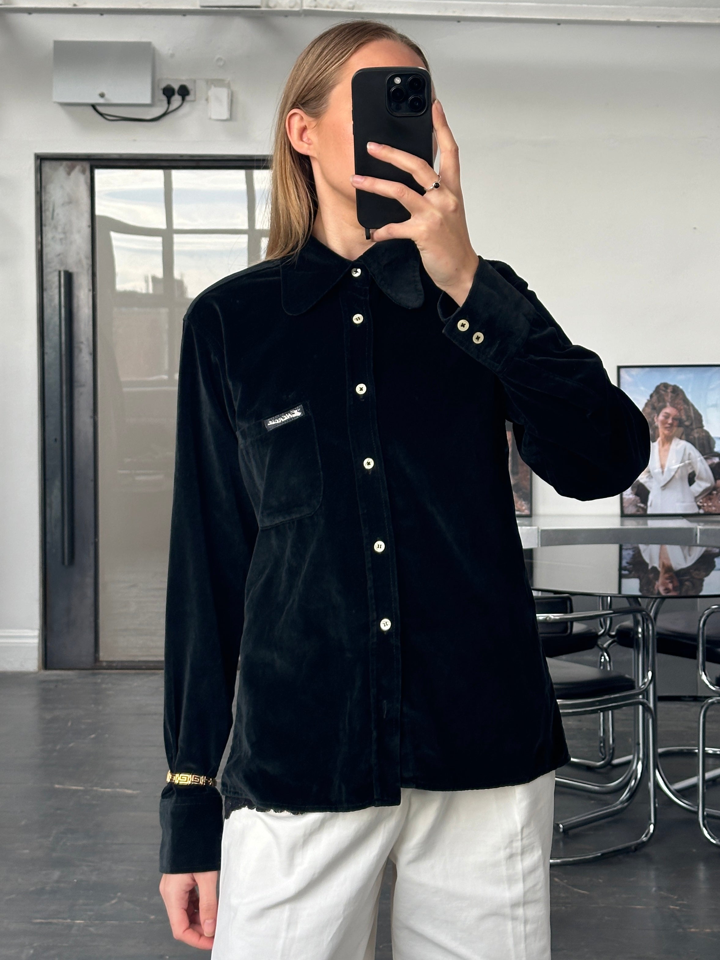 Vintage Italian 1990s velvet shirt in size M, featuring rich fabric and classic style, showcased on a hanger.
