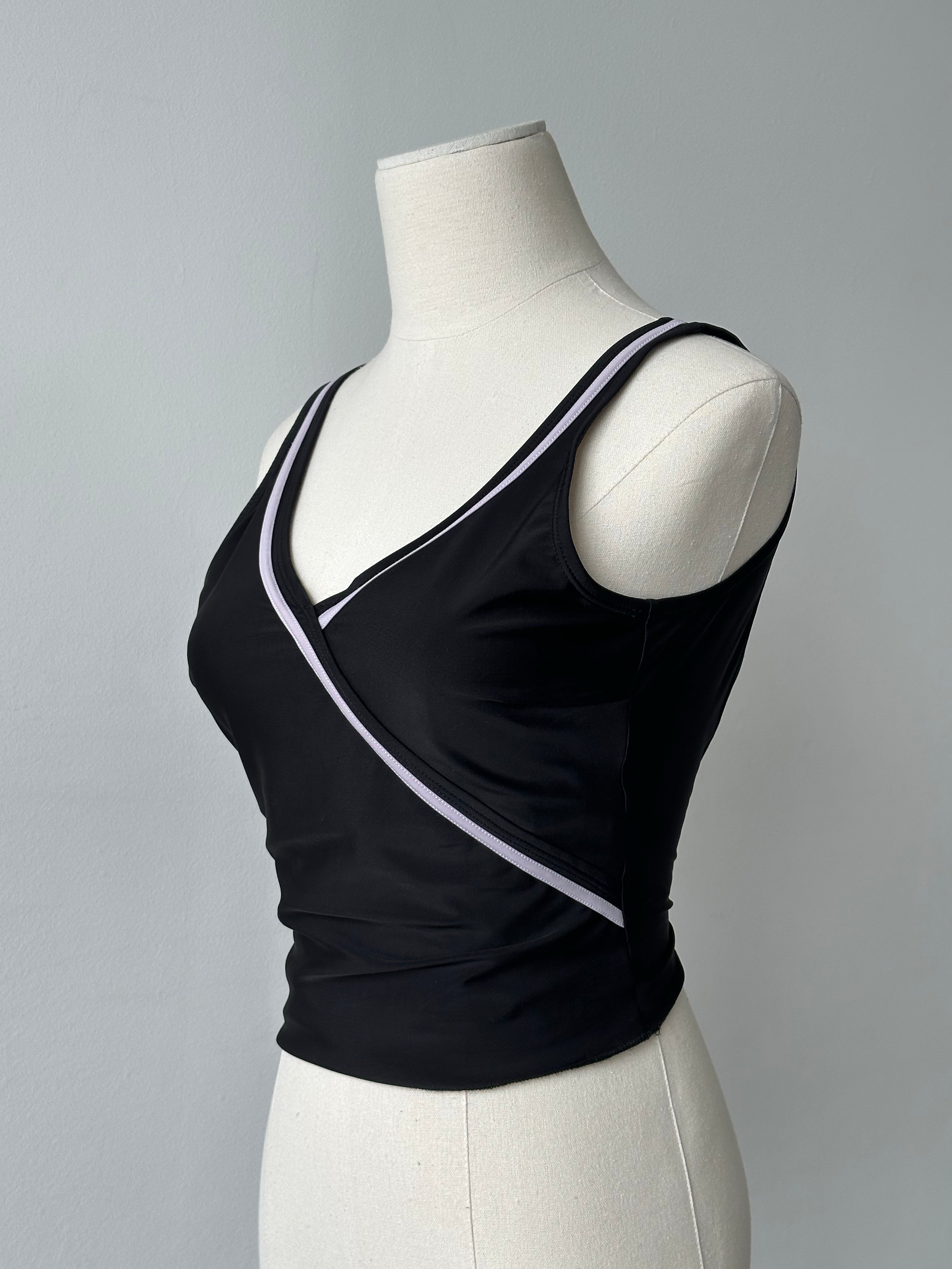 Vintage 2000s Backless Sleeveless Crop Top - S-M