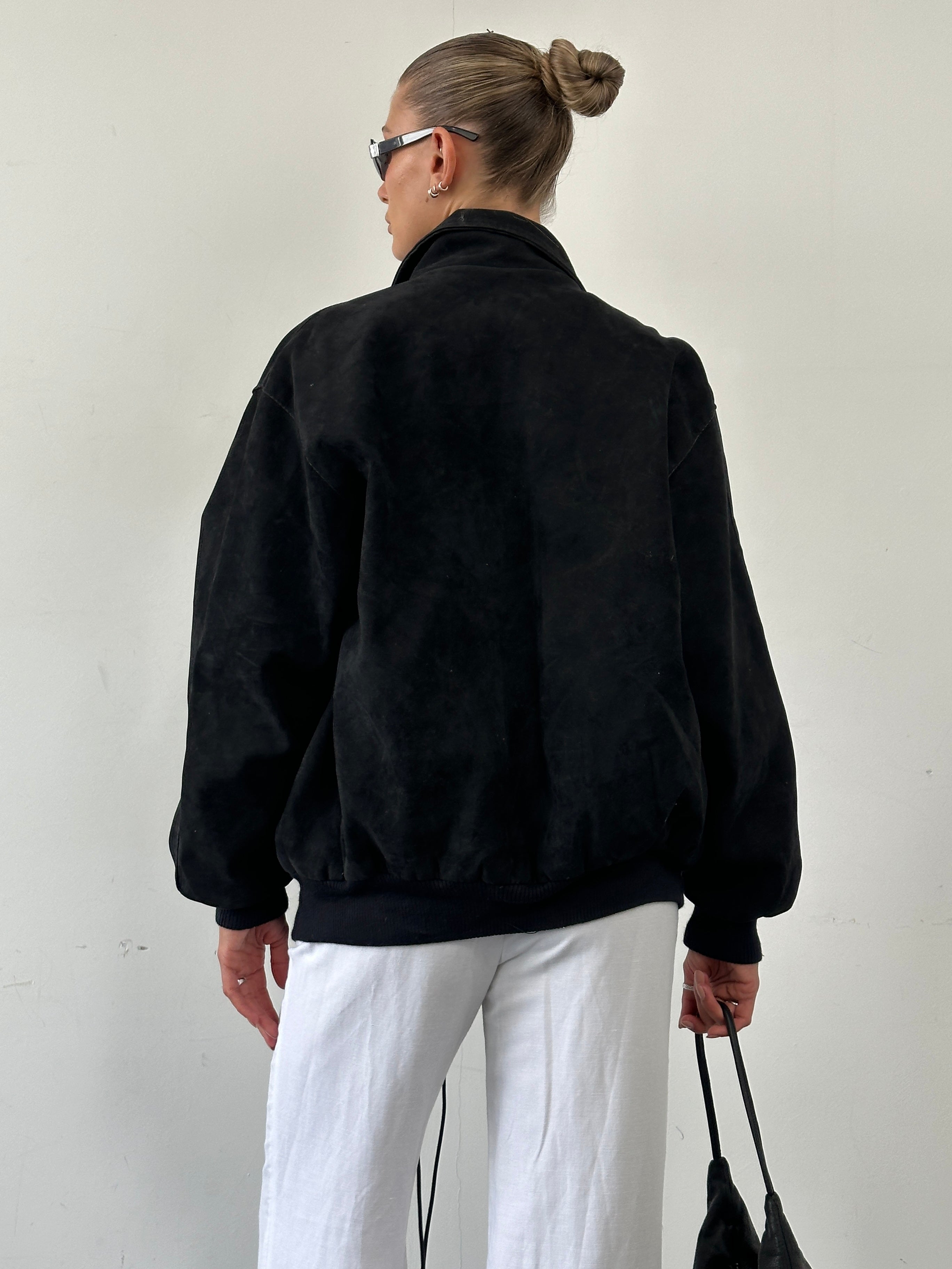 Vintage Italian faux suede bomber jacket in XL, featuring classic design and soft texture, perfect for casual wear.