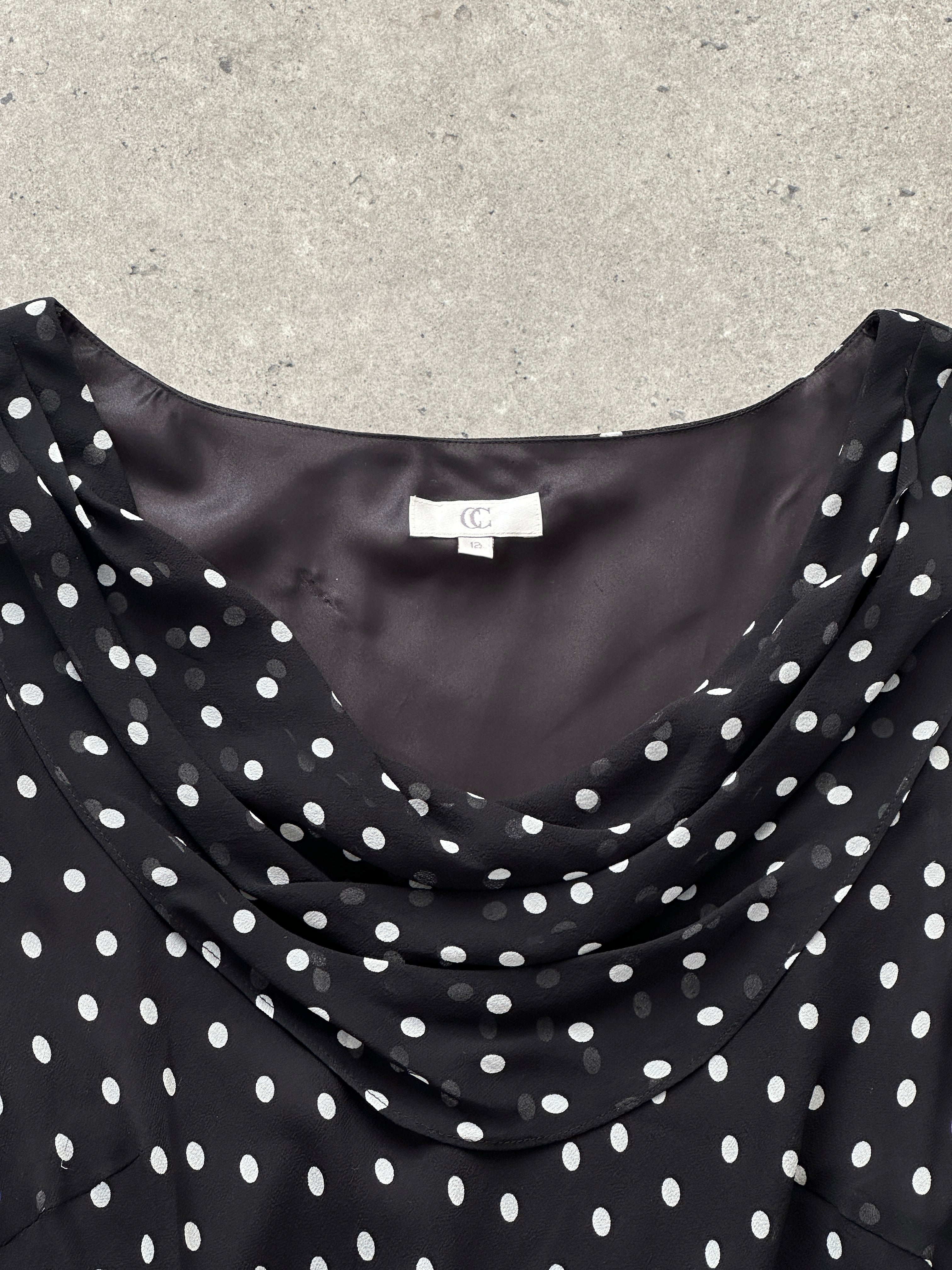 Vintage 2000s pure silk polka dot A-line maxi dress in size M, featuring a classic vintage style and flowing silhouette.