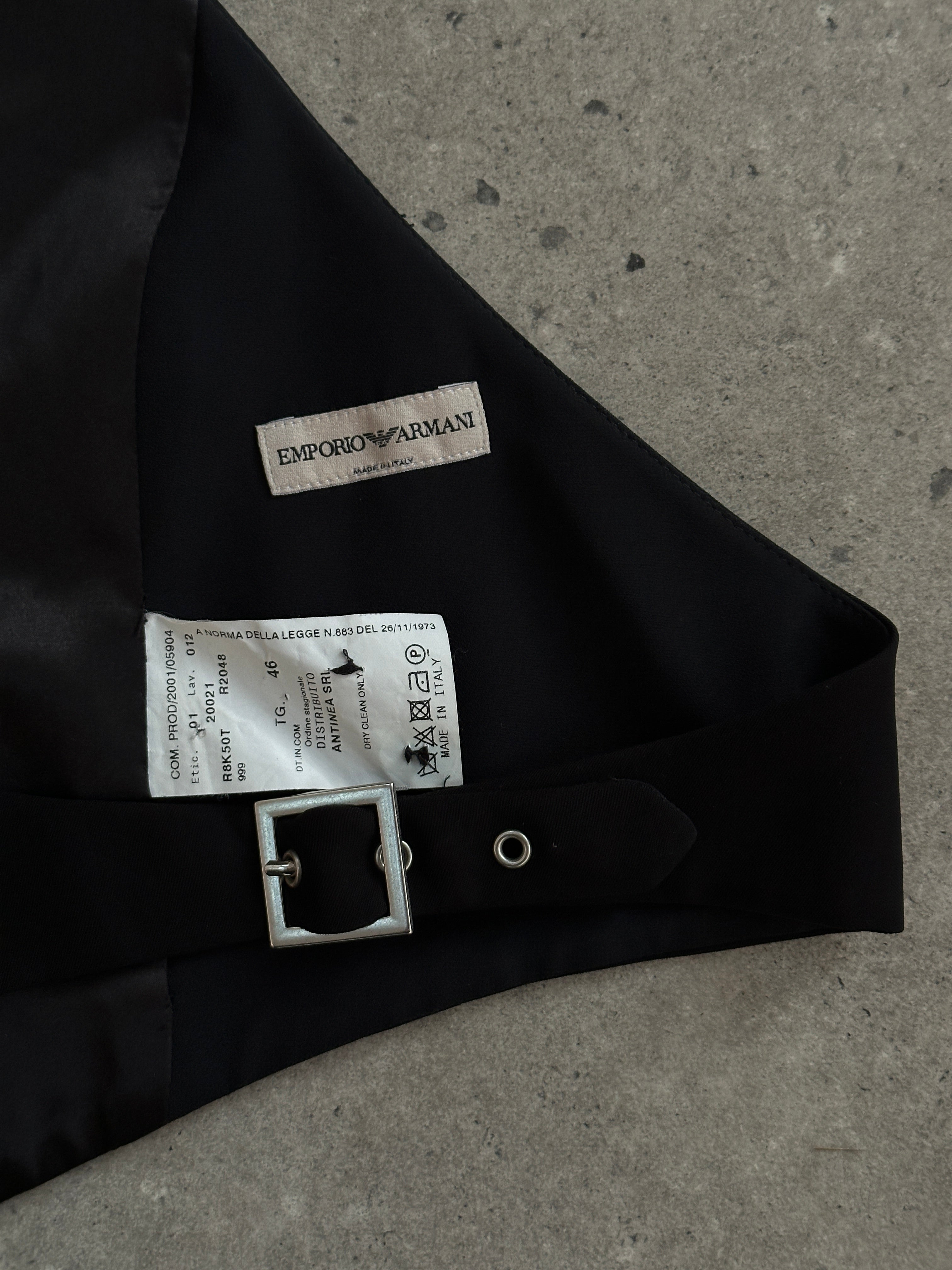 Emporio Armani SS2002 pure silk tuxedo waistcoat in size M, featuring a sleek black design and satin lapels.
