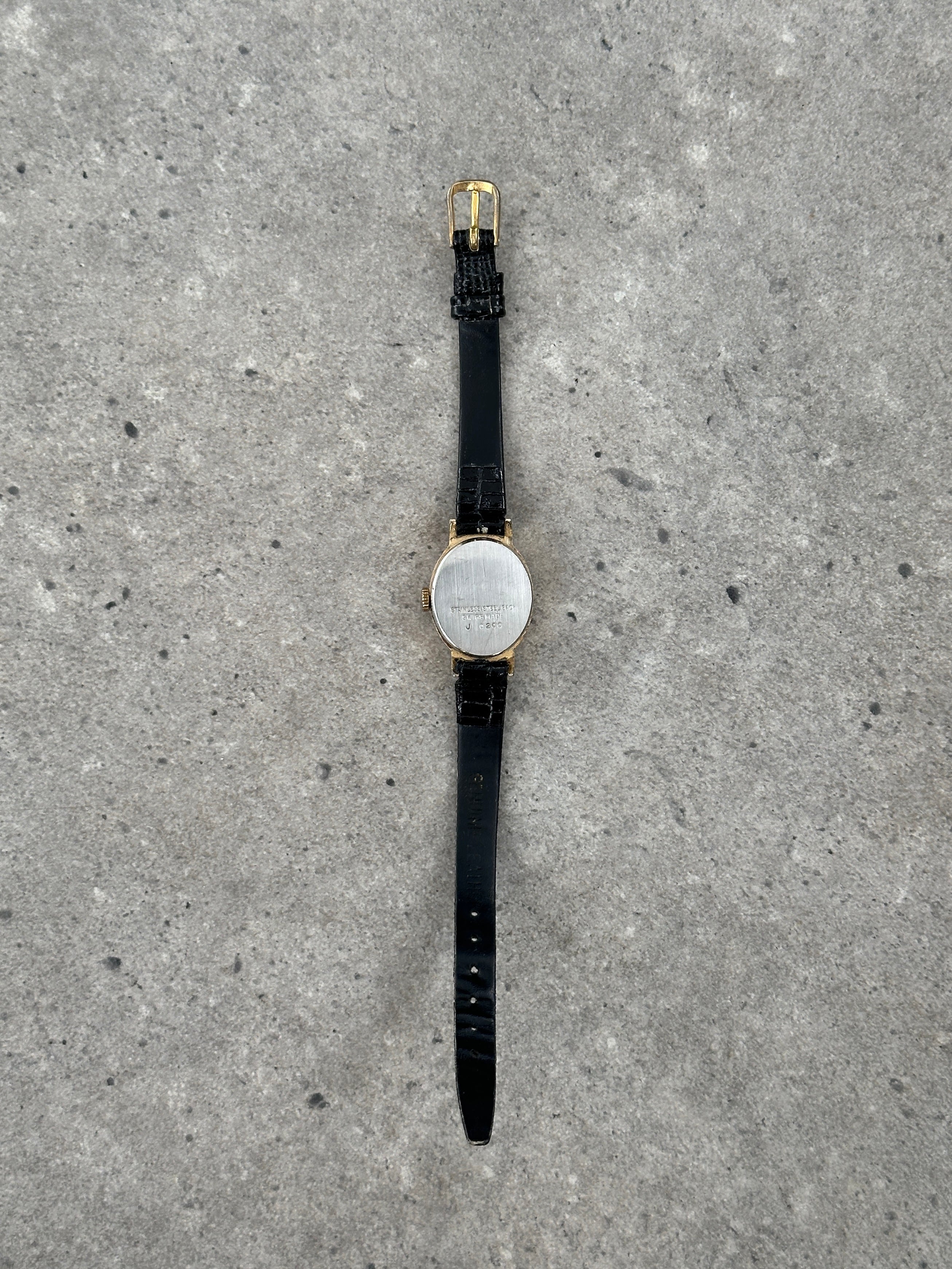 Vintage Montine 1980s Swiss Gold Tone 17 Jewel Leather Watch