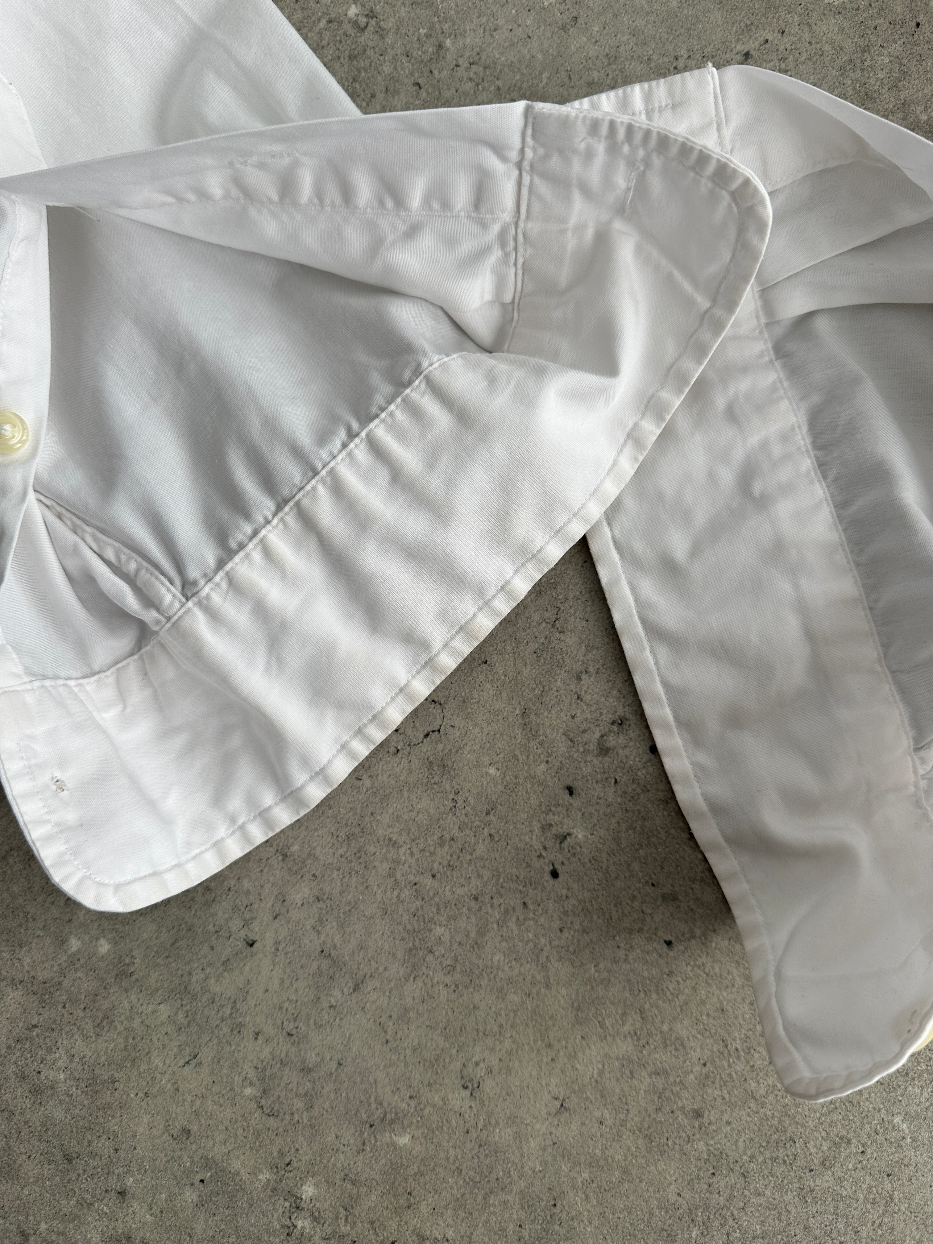 Ralph Lauren cotton logo shirt in size large, featuring classic design and embroidered branding on the chest.
