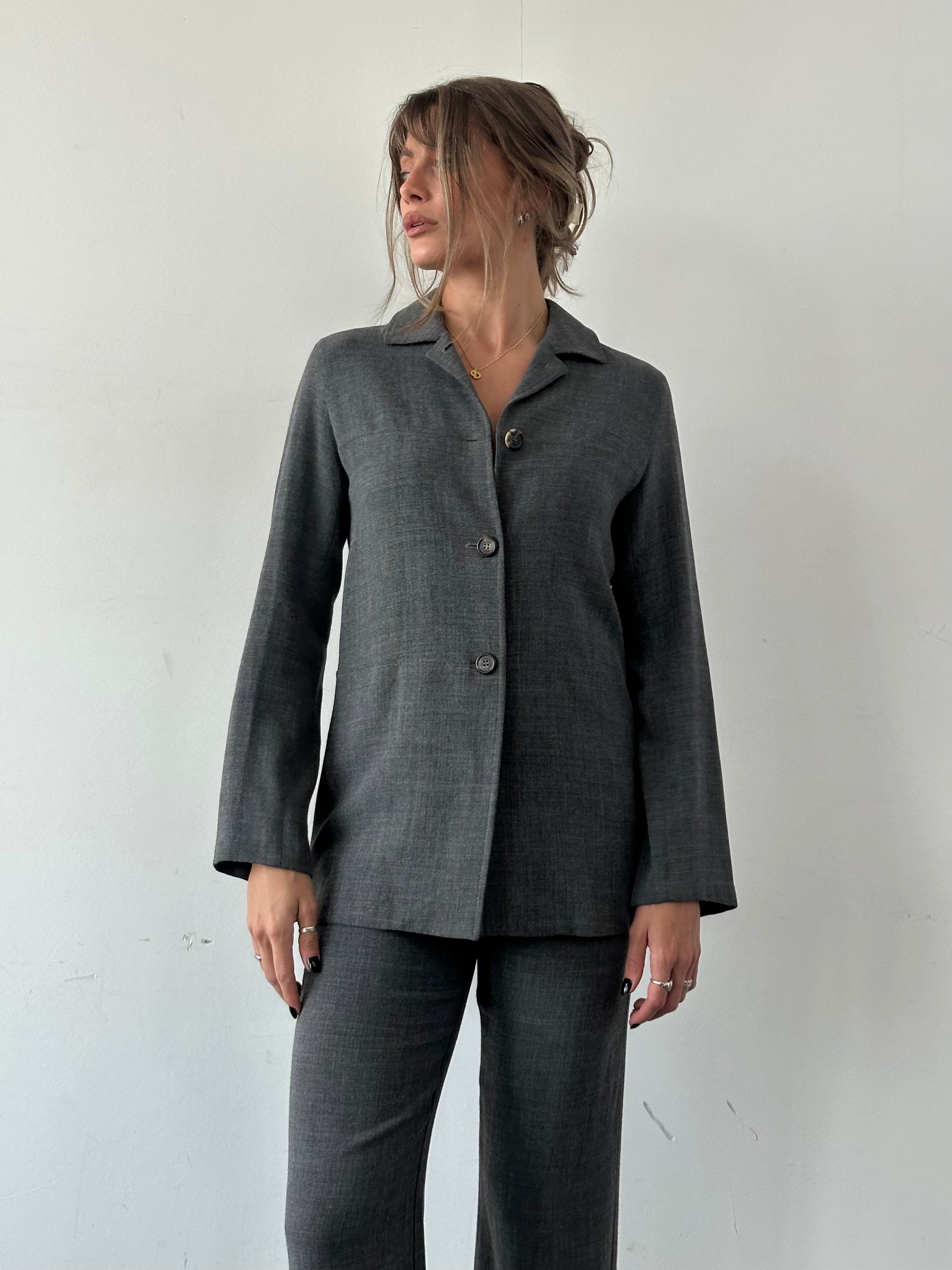Marella wool two-piece trouser and jacket set, stylish tailored jacket and matching trousers in a sophisticated design.