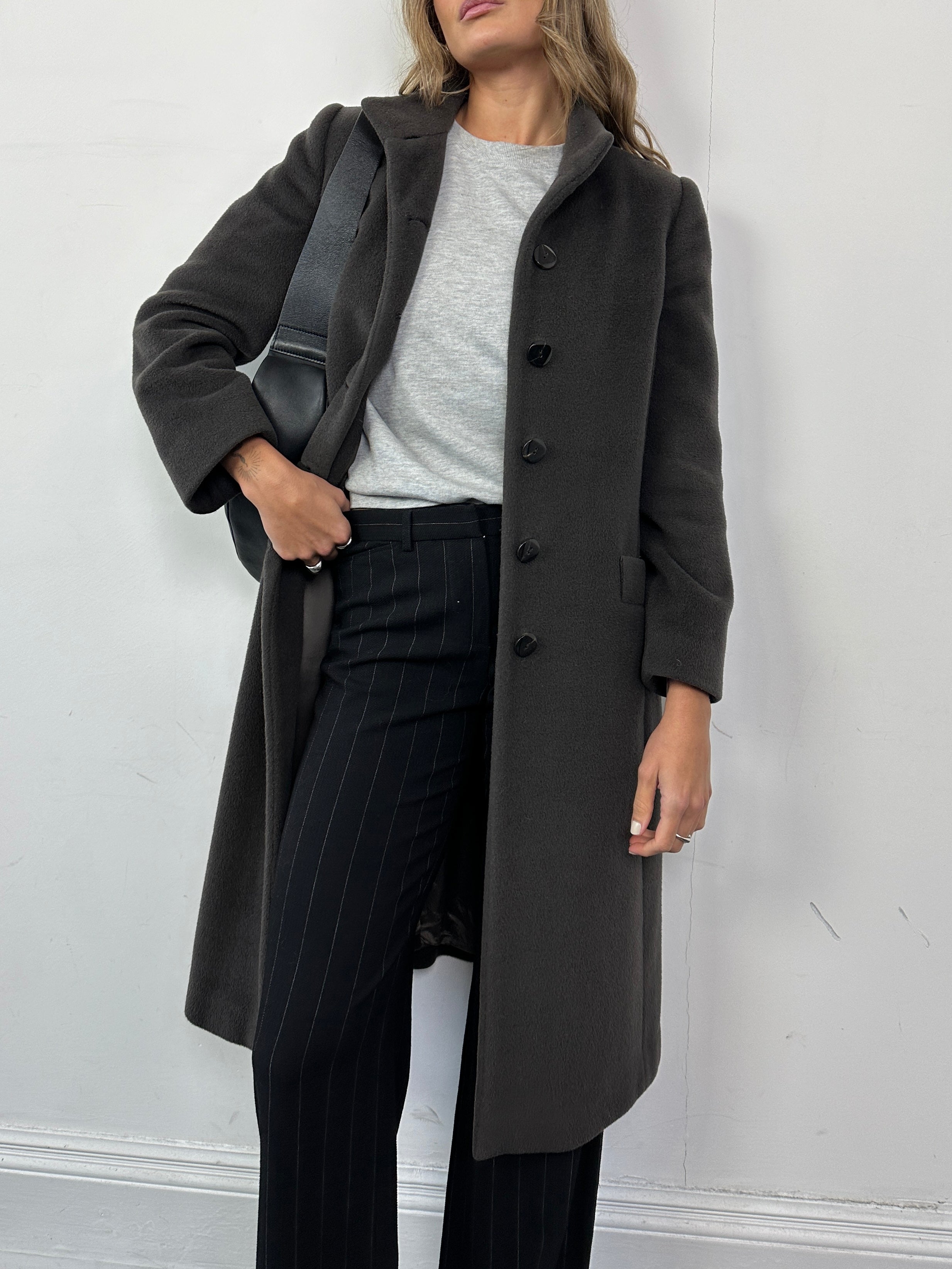 Armani Collezioni wool cashmere single-breasted coat in size S, shown on a hanger, featuring classic lapel collar and tailored fit.