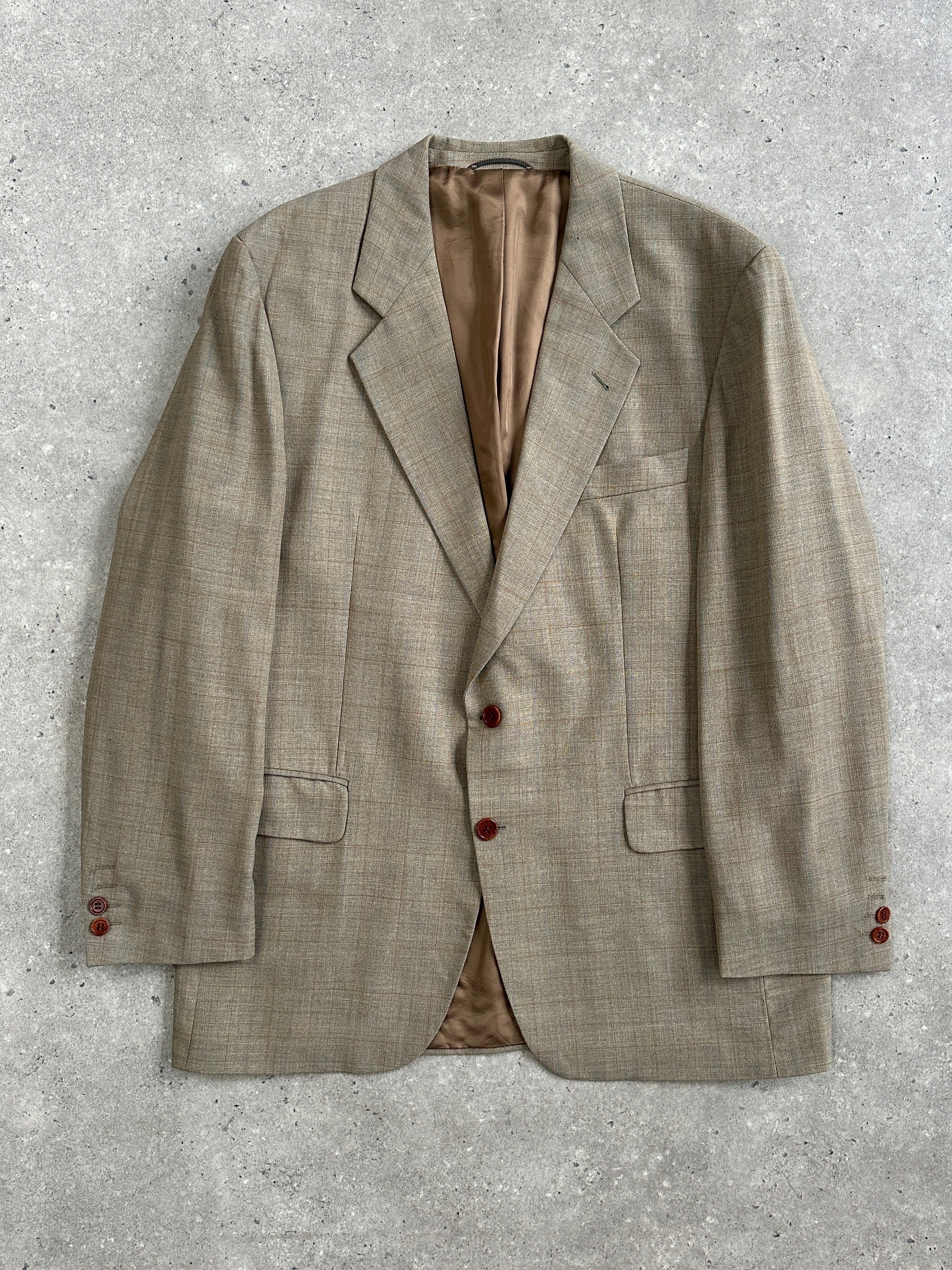 Loro Piana Roy Robson 2000s check wool blazer in size 44R/XL, tailored with a classic pattern and structured fit.
