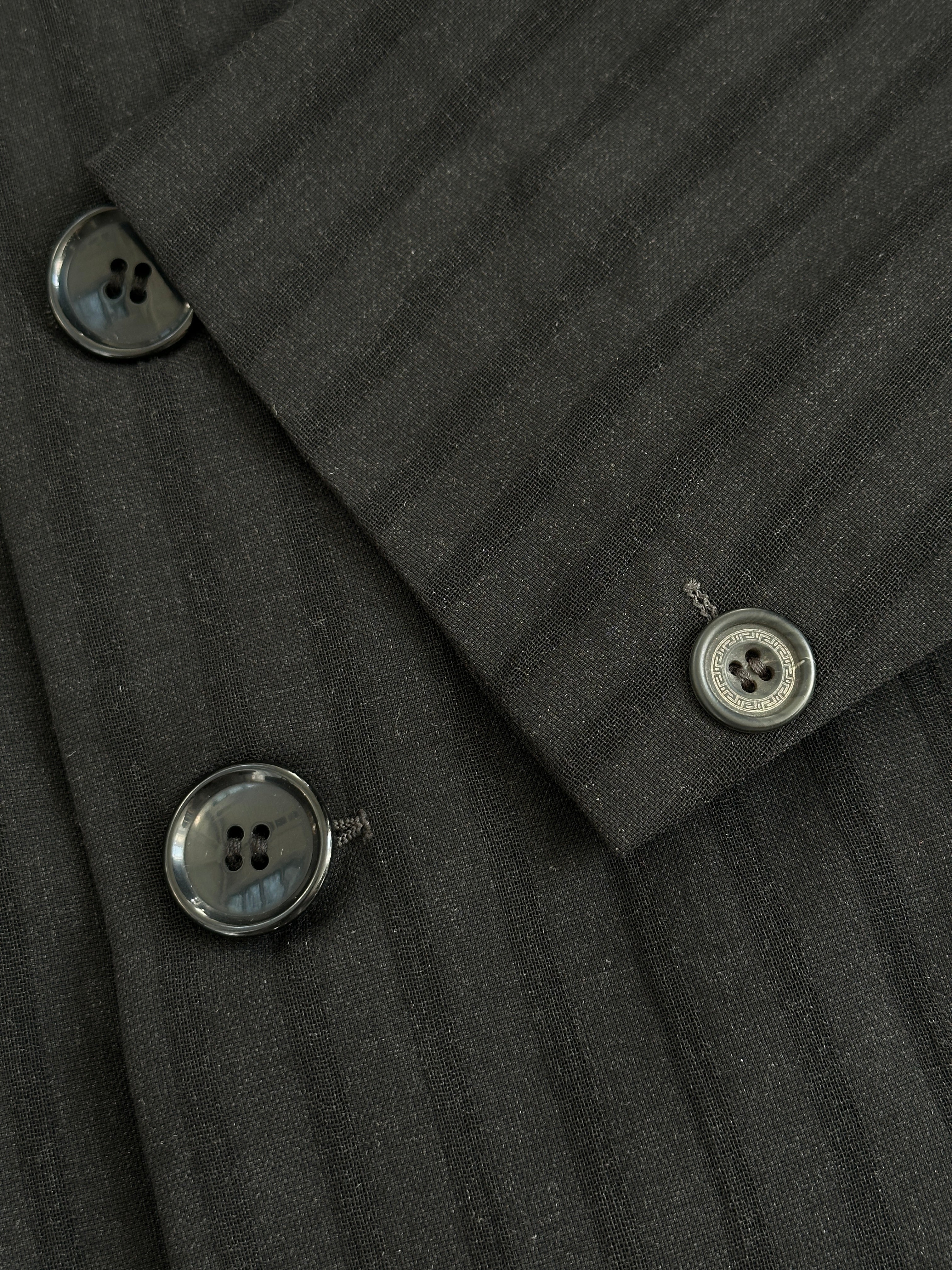 Versace Gianni Versace Couture stripe single-breasted blazer in size 40R/L, featuring a tailored fit and bold stripe pattern.