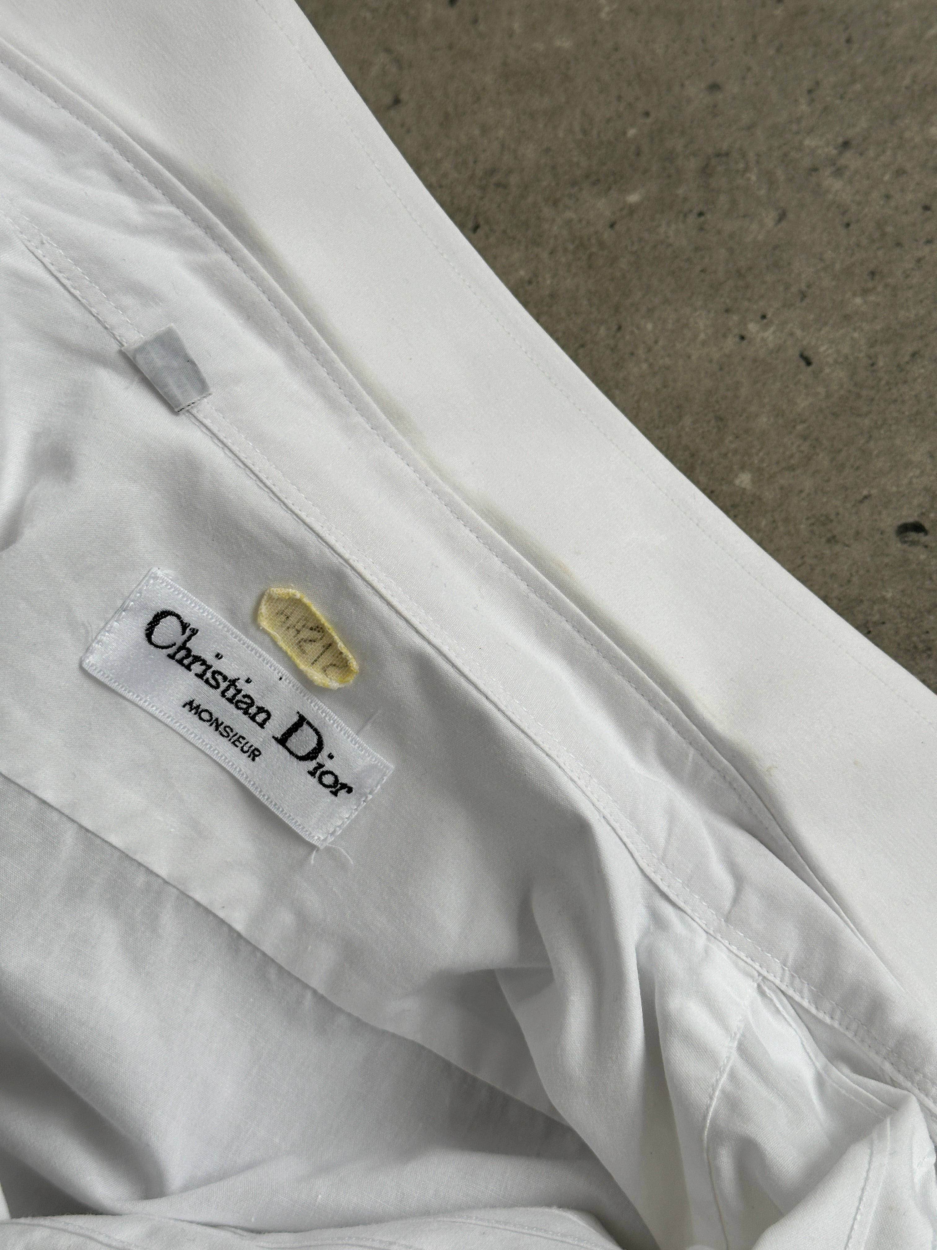 Christian Dior Monsieur cotton tuxedo dress shirt with logo, white fabric, classic collar, and button front in size M/L.
