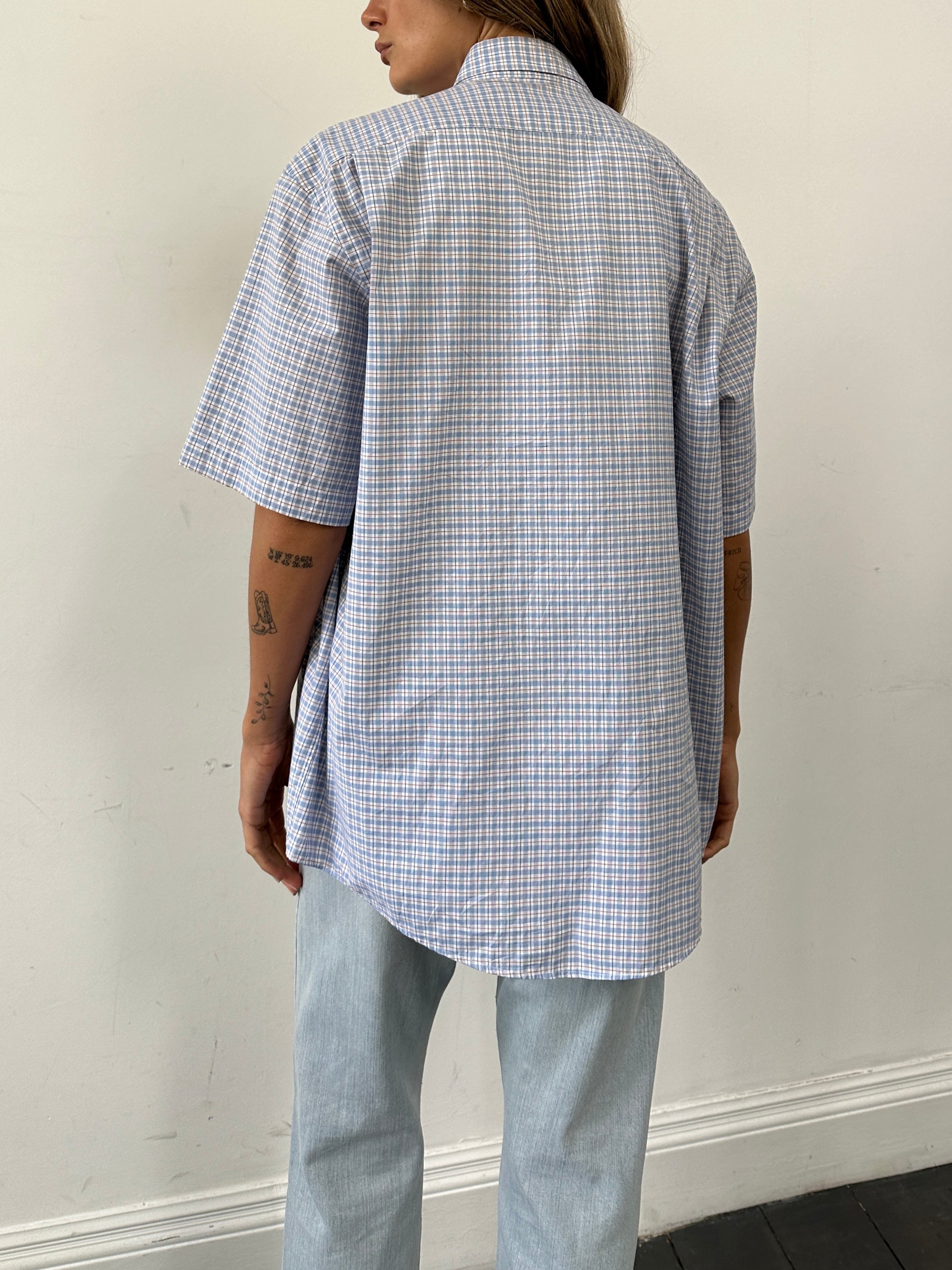Yves Saint Laurent Pour Homme check cotton short sleeve shirt in XL with logo, featuring a classic pattern and casual fit.
