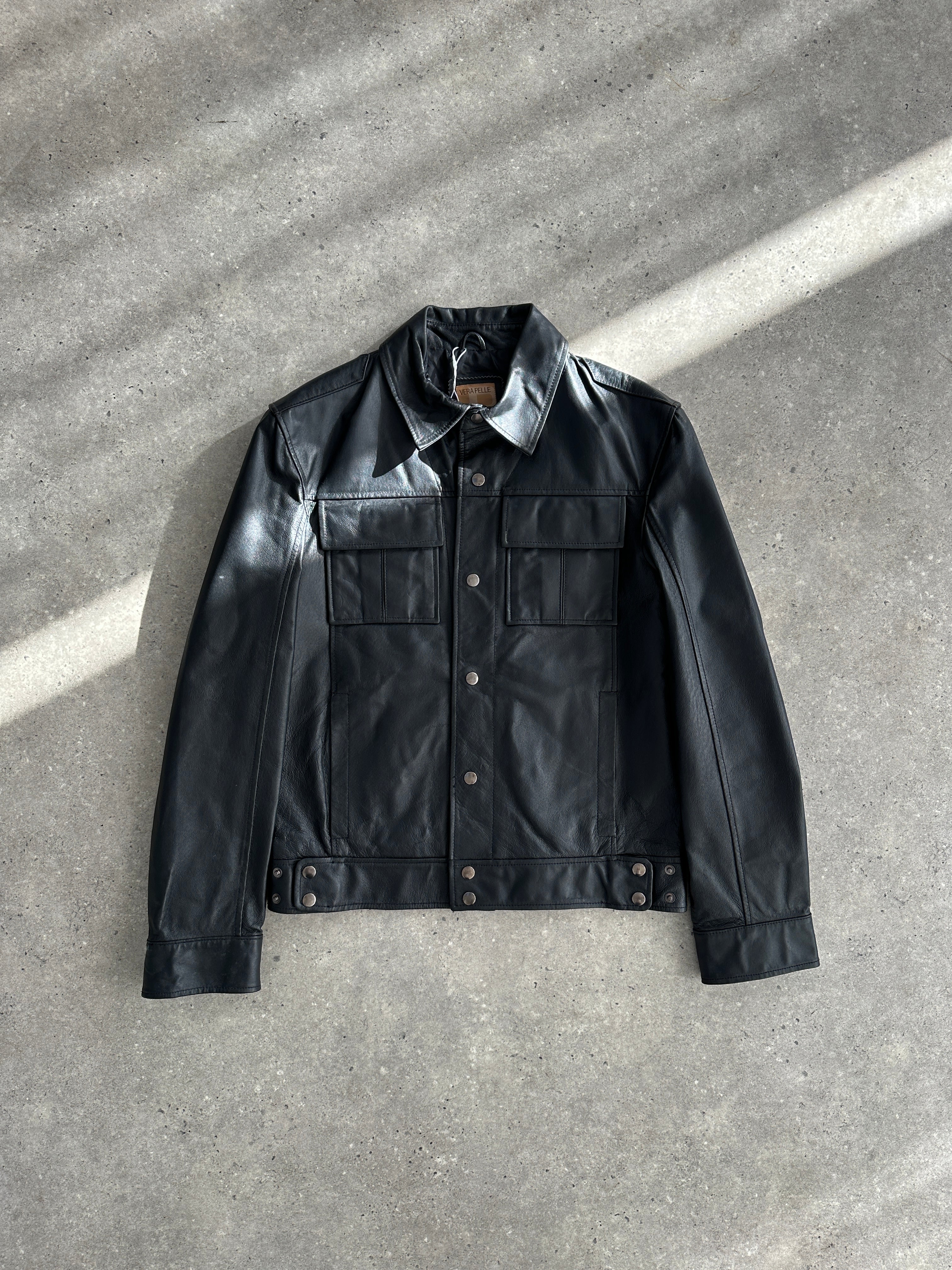 Vintage Conbipel leather jacket for men, featuring classic design and genuine vintage leather material.