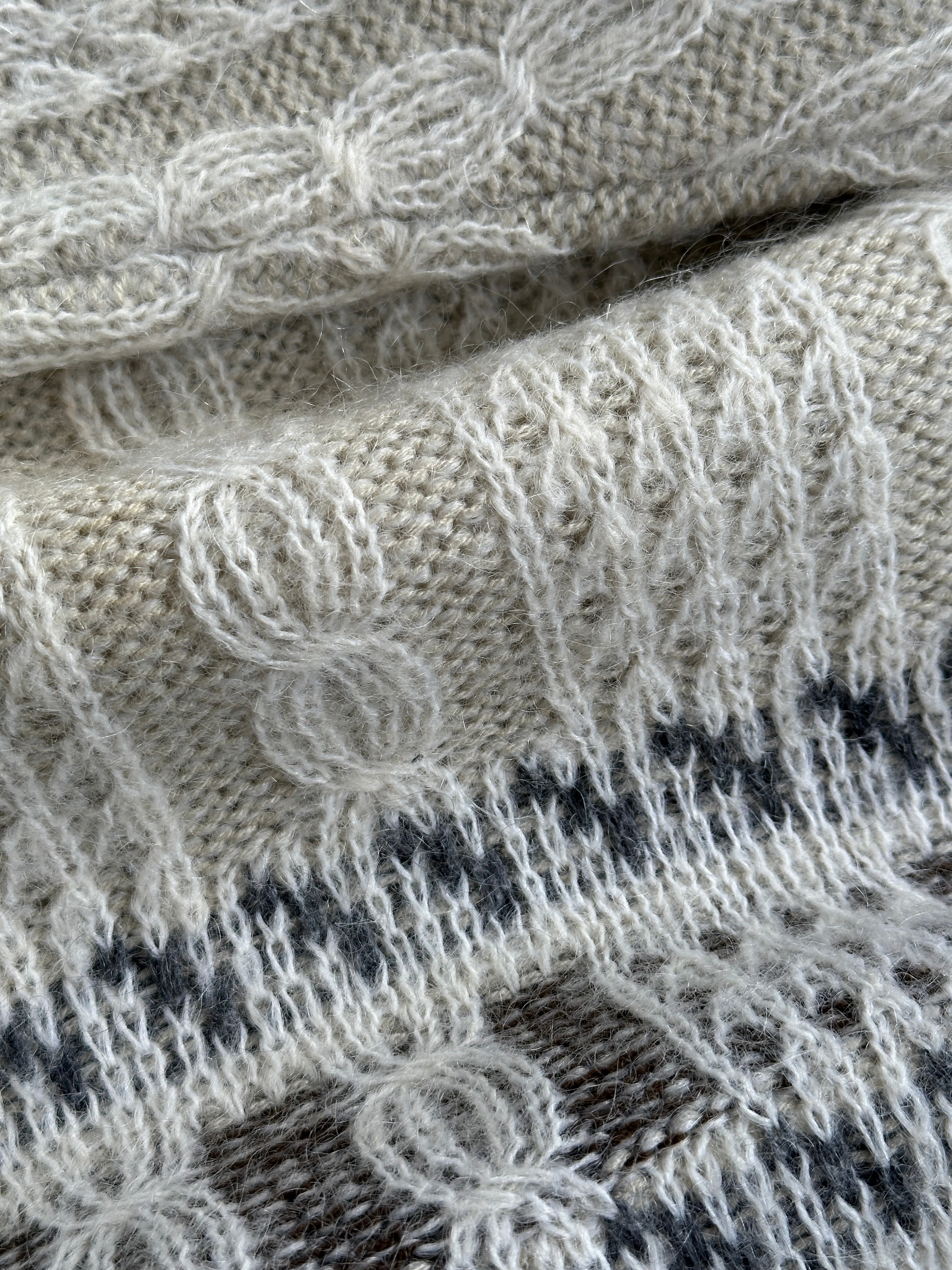 Vintage Italian wool mohair fair isle knitted jumper in XL, featuring intricate pattern and cozy, textured knit design.