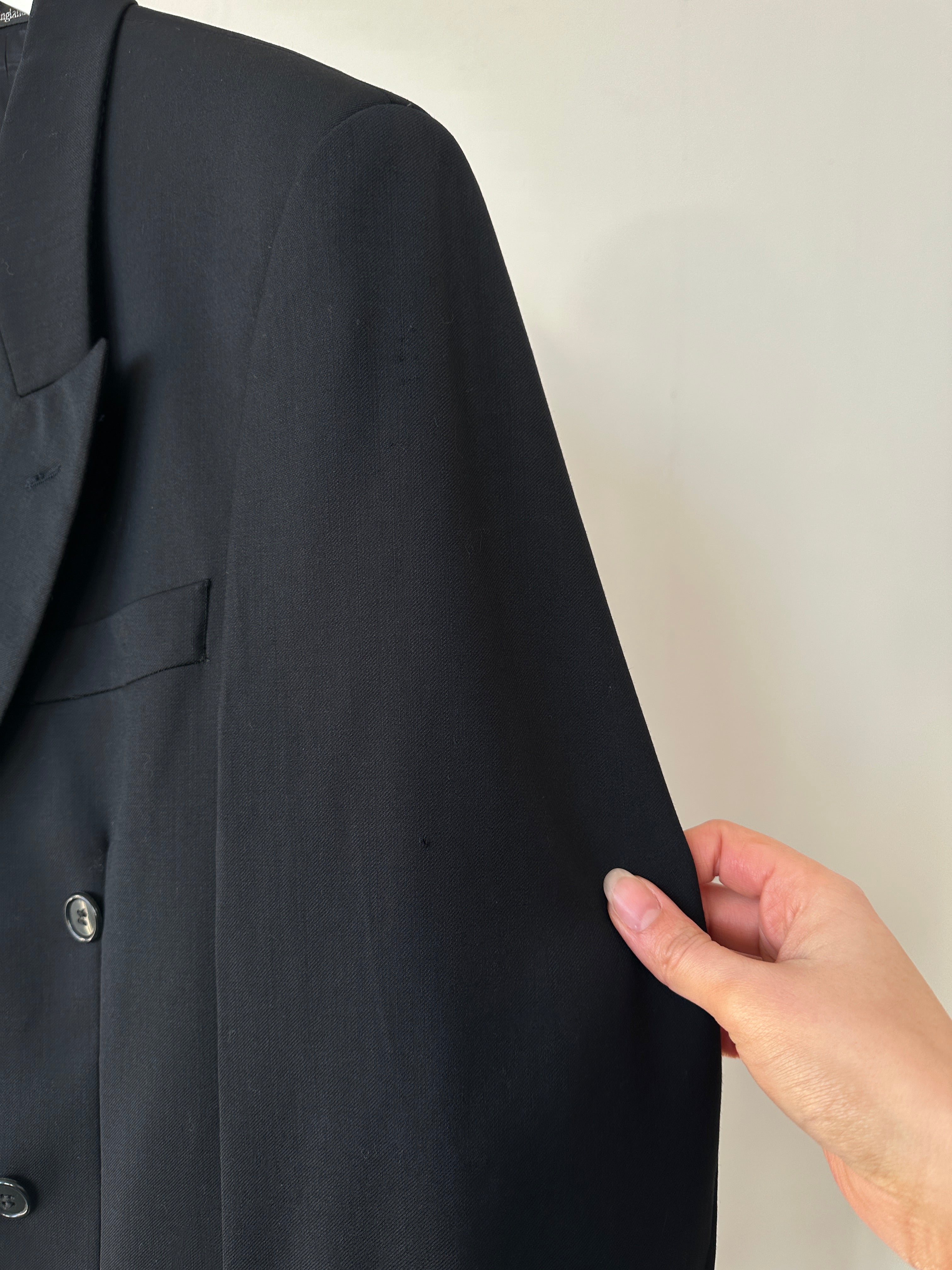 Pierre Cardin pure wool double-breasted blazer in size 40R/L, tailored fit with classic lapel and button details.