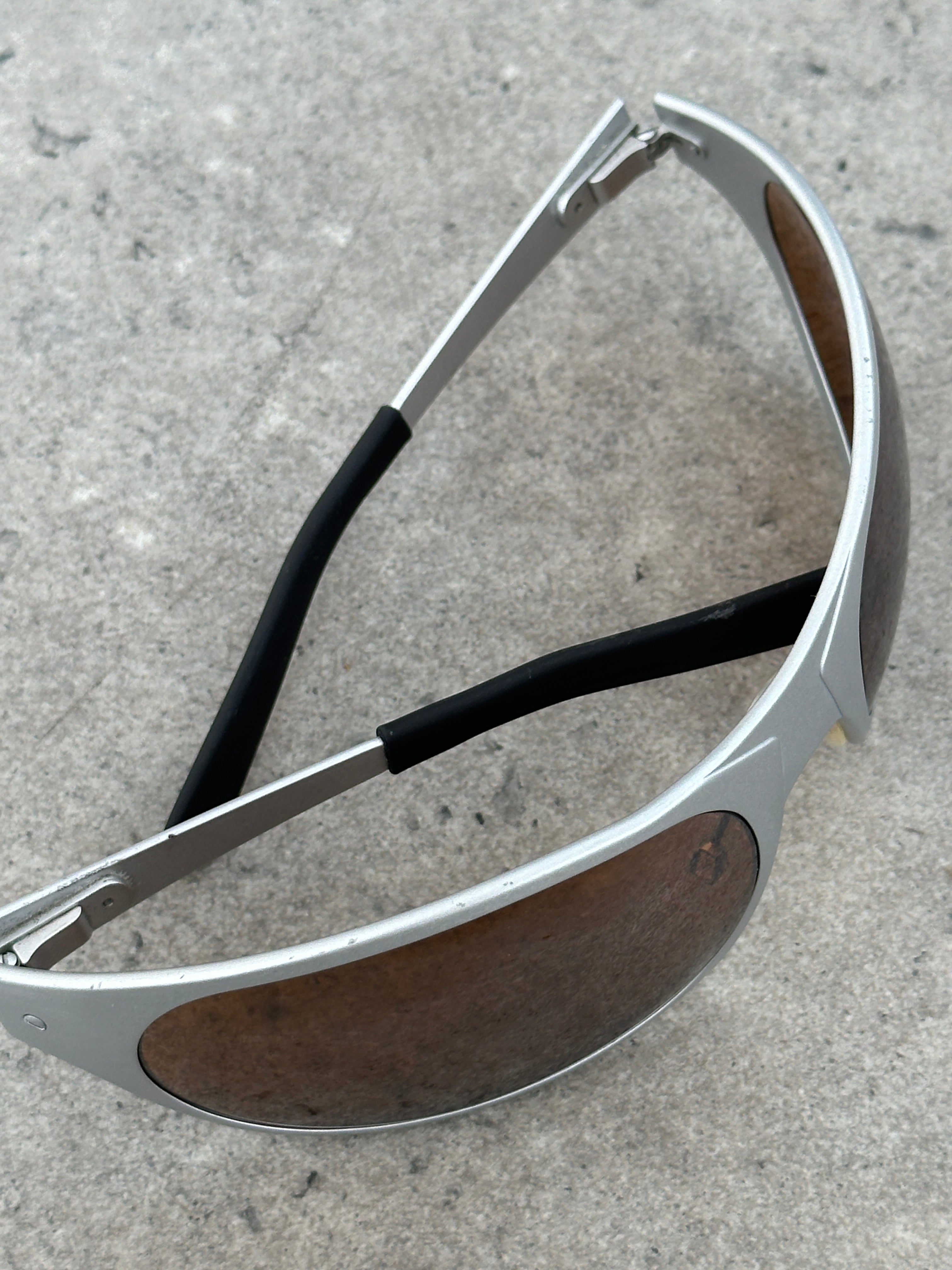 Vintage 2000s Wraparound Shield Sunglasses