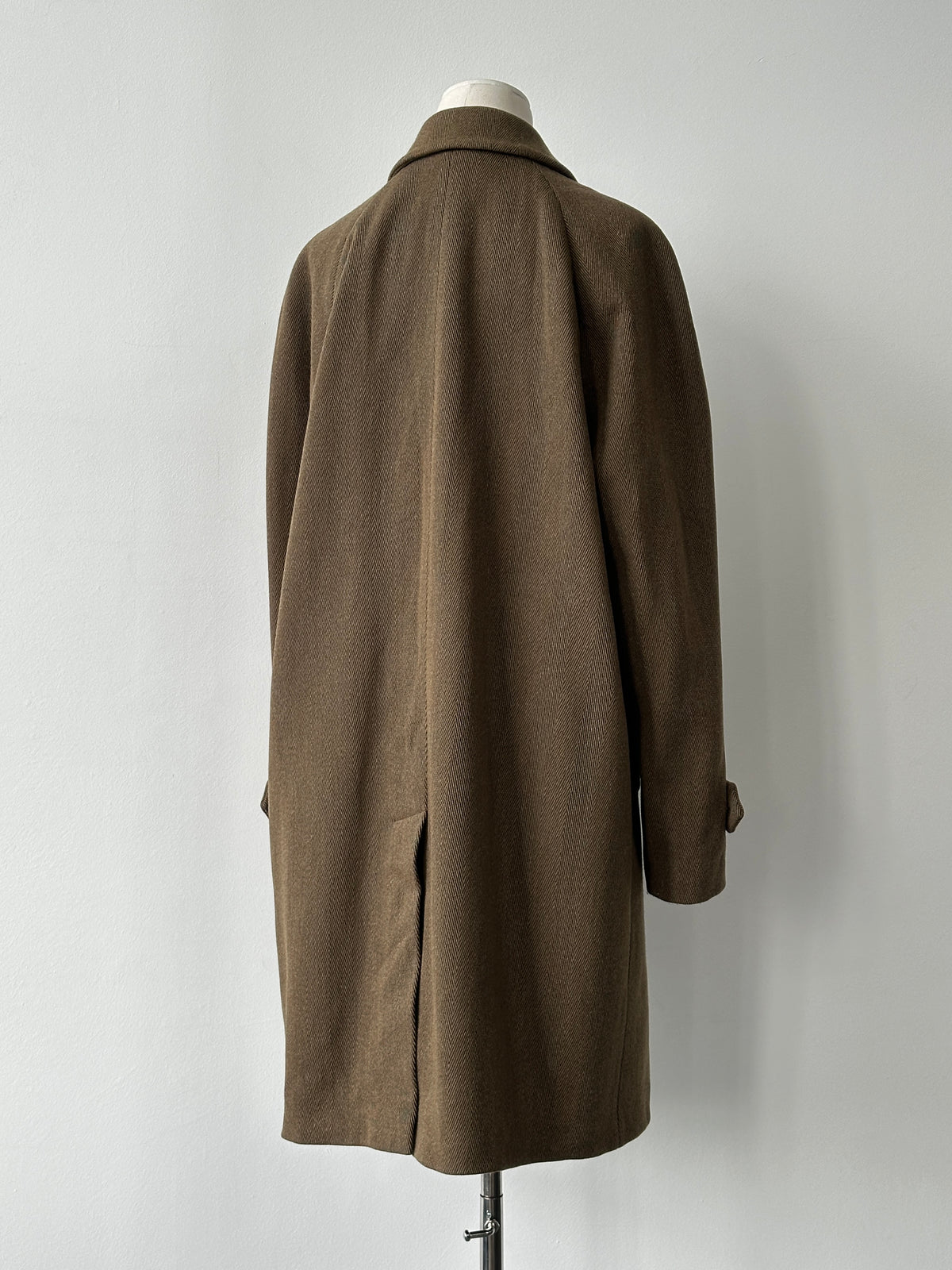 Italian Vintage 1990s Wool Herringbone Single Breasted Coat - L