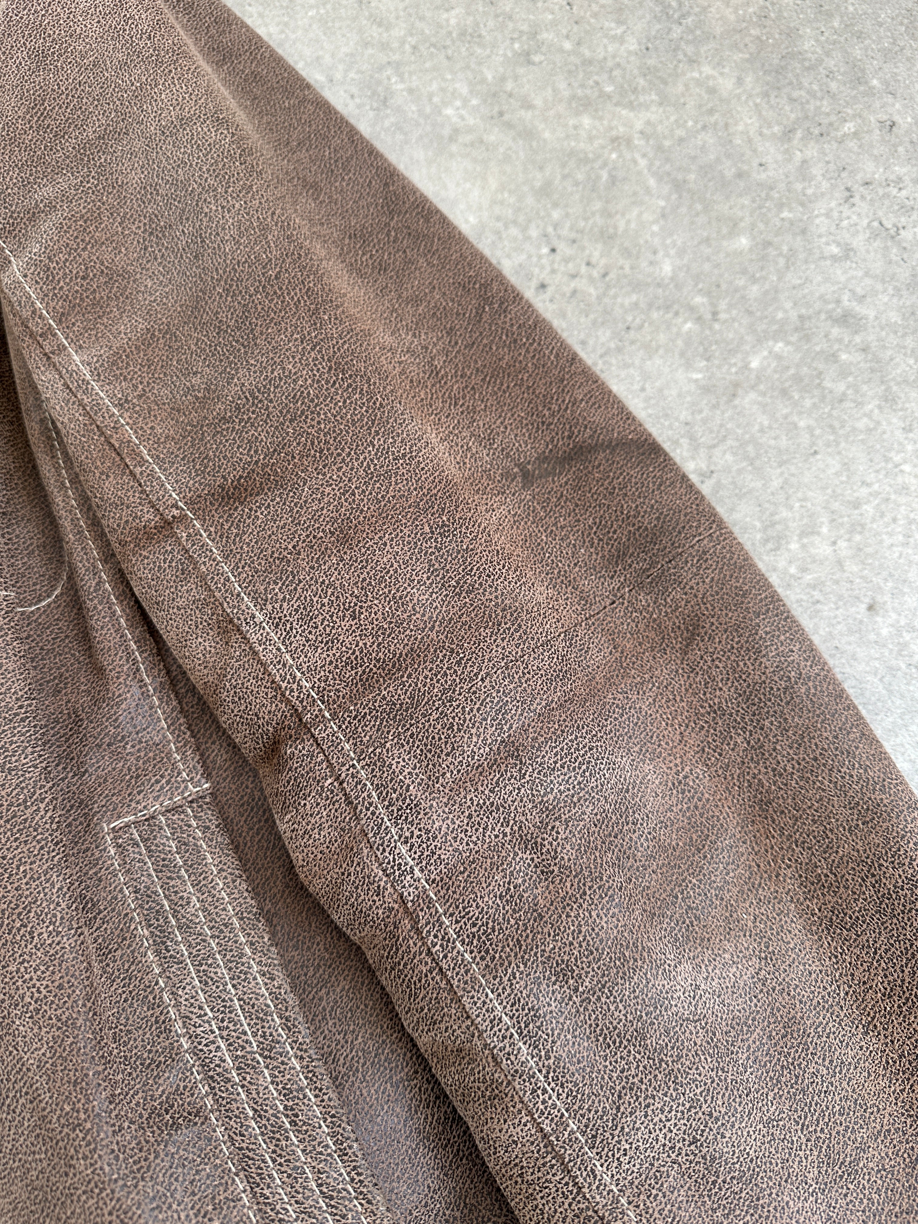 Vintage textured high neck leather jacket in XL, showcasing a stylish and durable design with a high collar and rich leather texture.