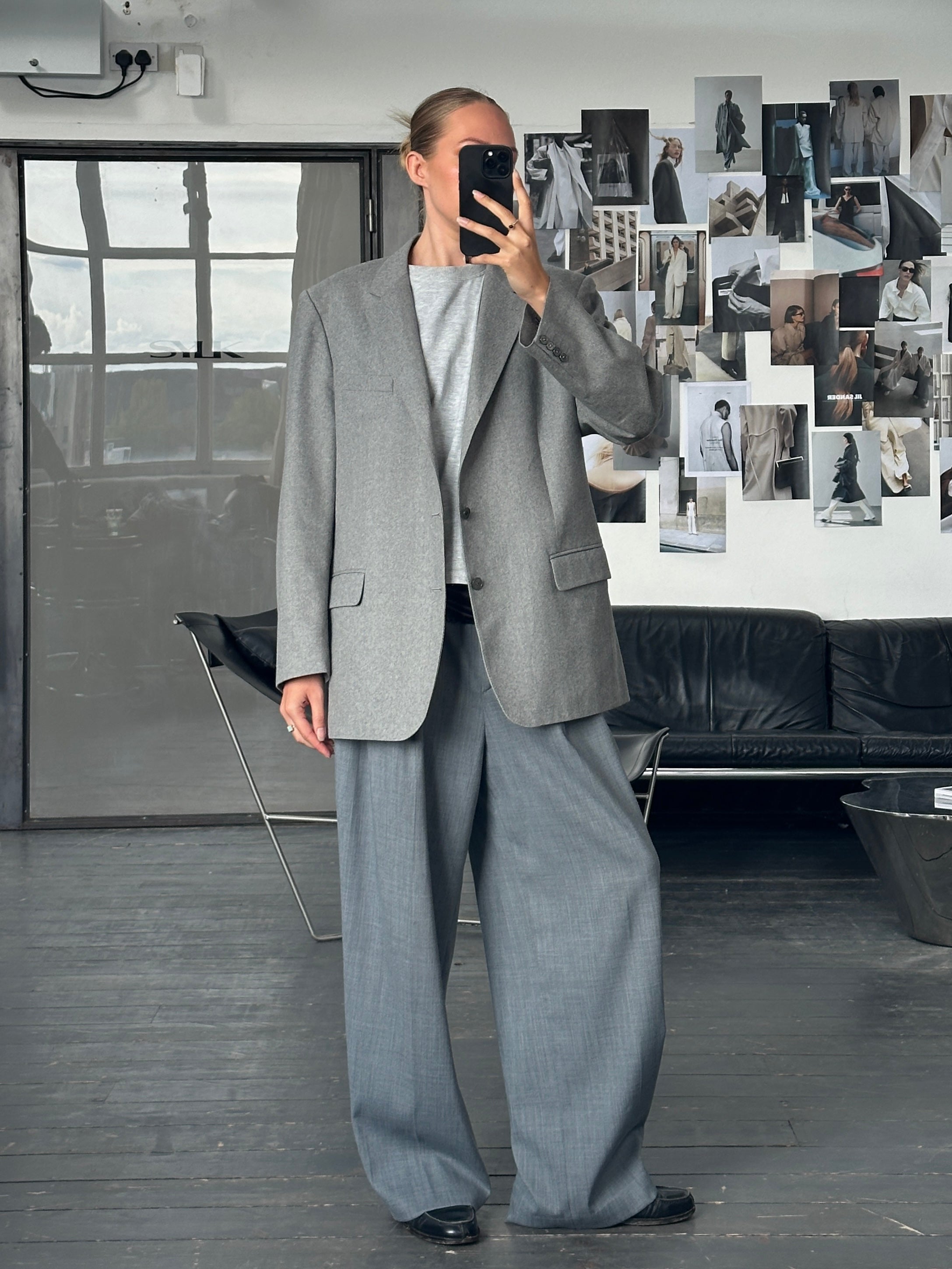 Christian Dior Monsieur 1990s brushed wool single-breasted blazer, size 44R/XL, in classic tailored style.