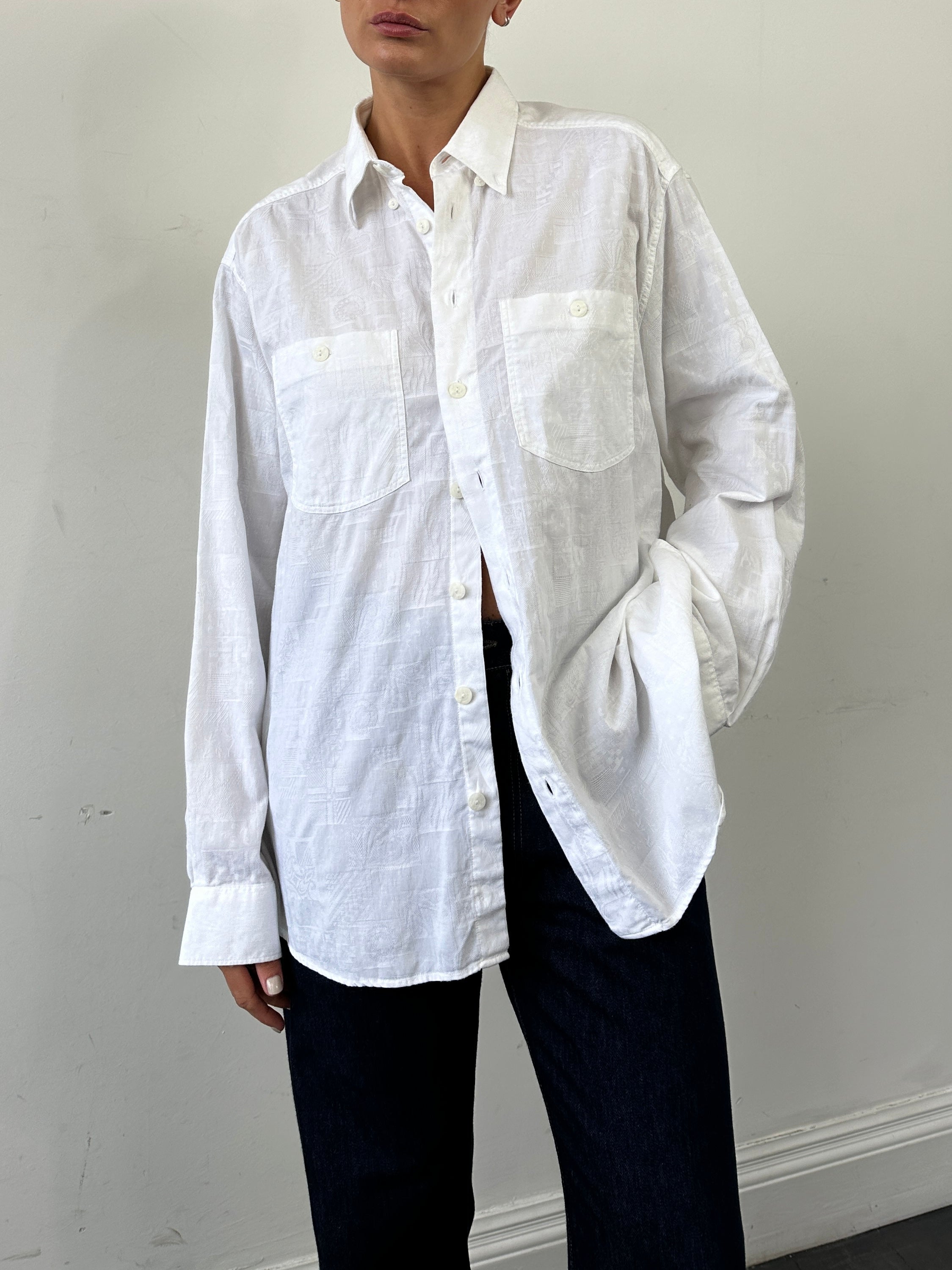 Vintage embroidery cotton shirt in XL, featuring detailed floral embroidery on a classic white shirt.