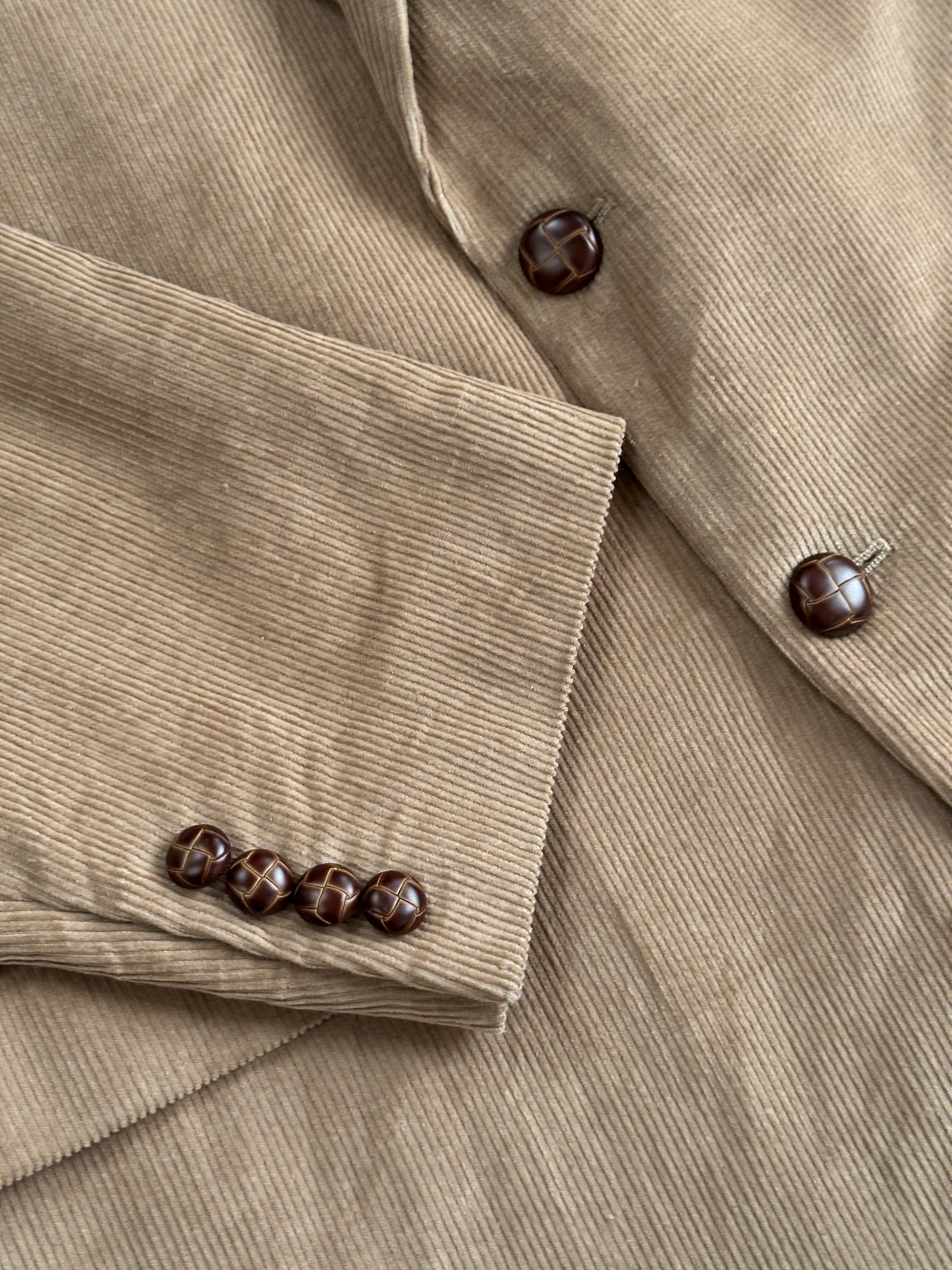Chaps 2000s pure cotton single-breasted corduroy blazer in size 44R/XXL, shown in a classic fit with lapel collar and front buttons.