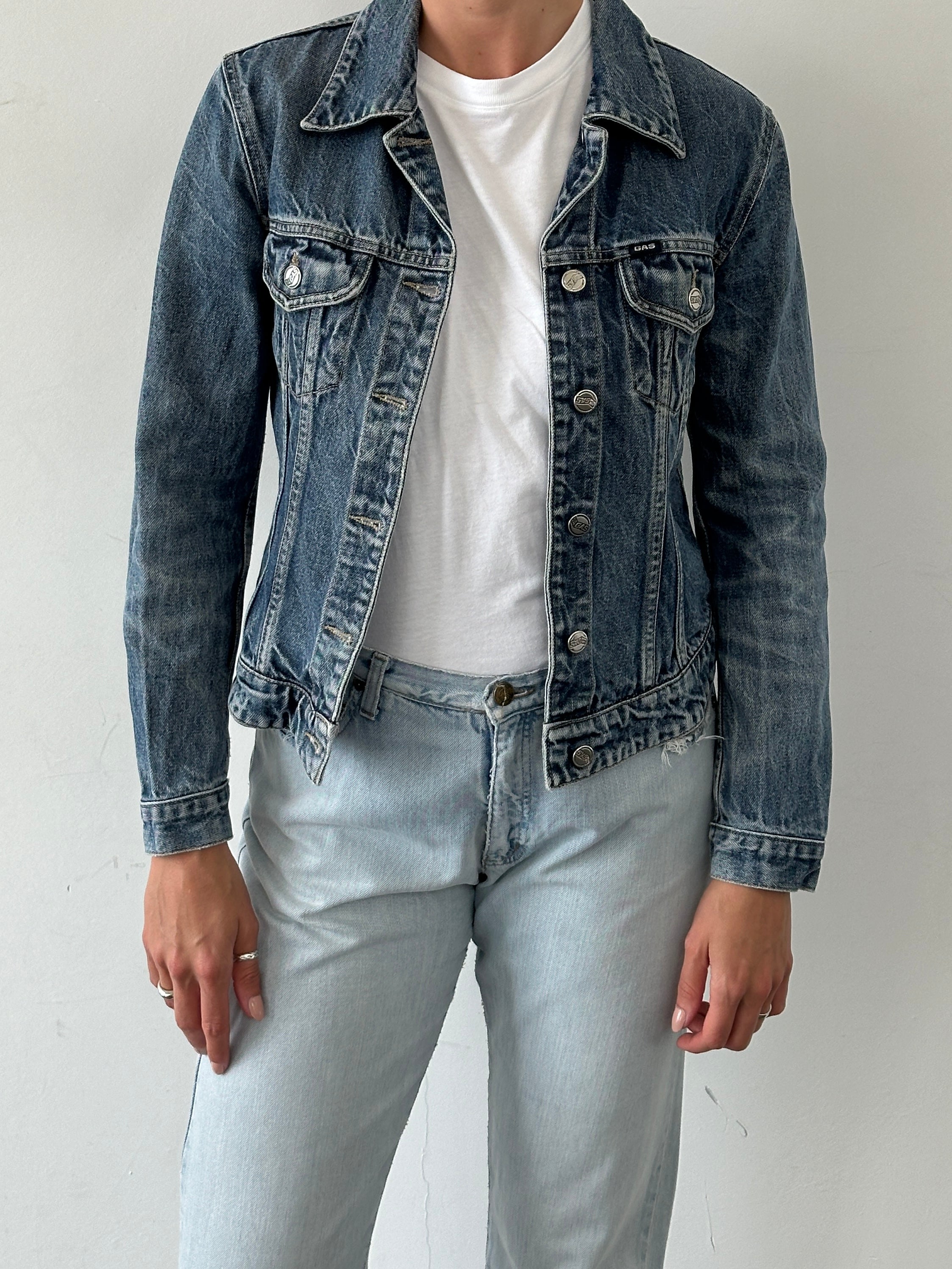 Gas fitted pure cotton denim jacket in size small, showcasing classic blue denim with button closure and front pockets.