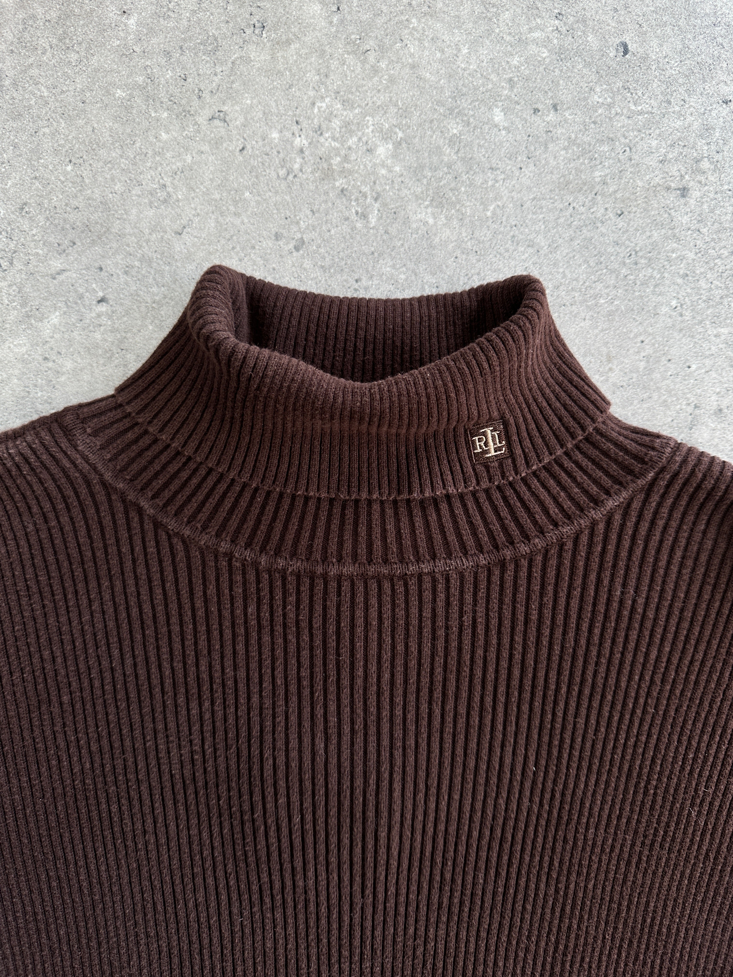 Ralph Lauren rib knit turtle neck jumper in size M, featuring a classic design with a cozy fit and textured knit pattern.