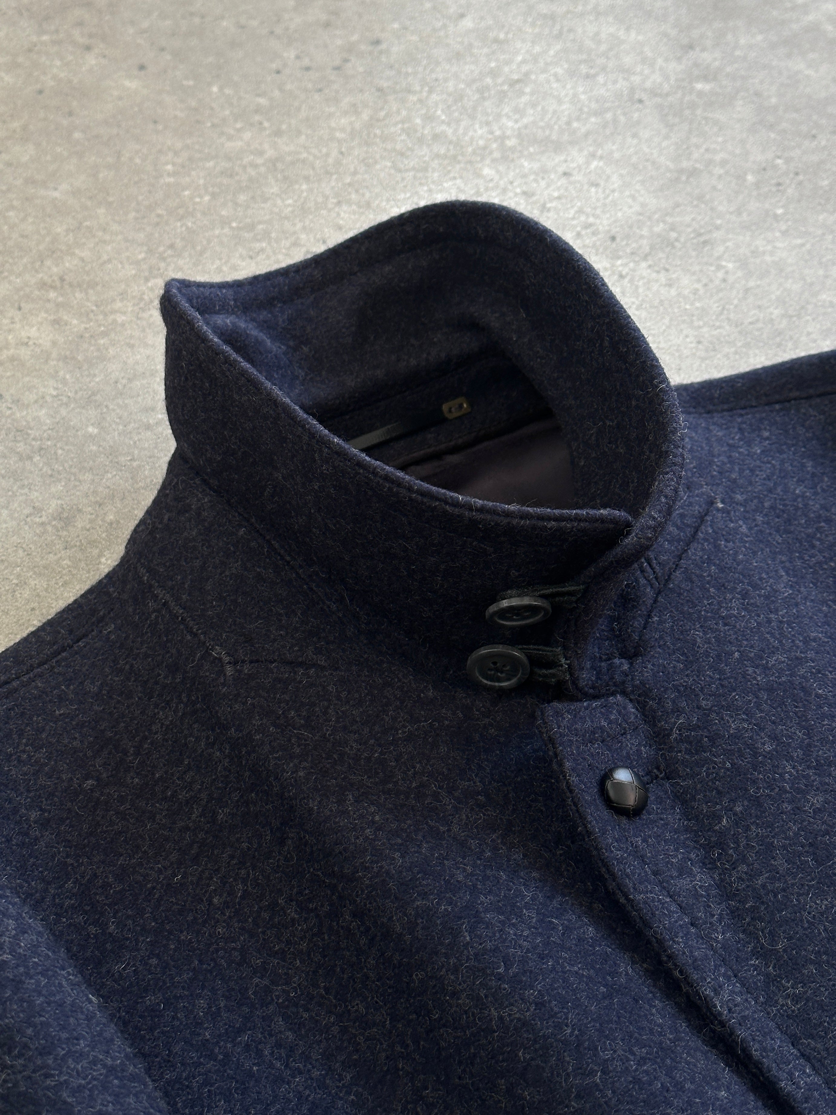 Vintage 1990s pure wool high neck coat with single breasted design in XL/XXL size, showcasing classic vintage outerwear style.