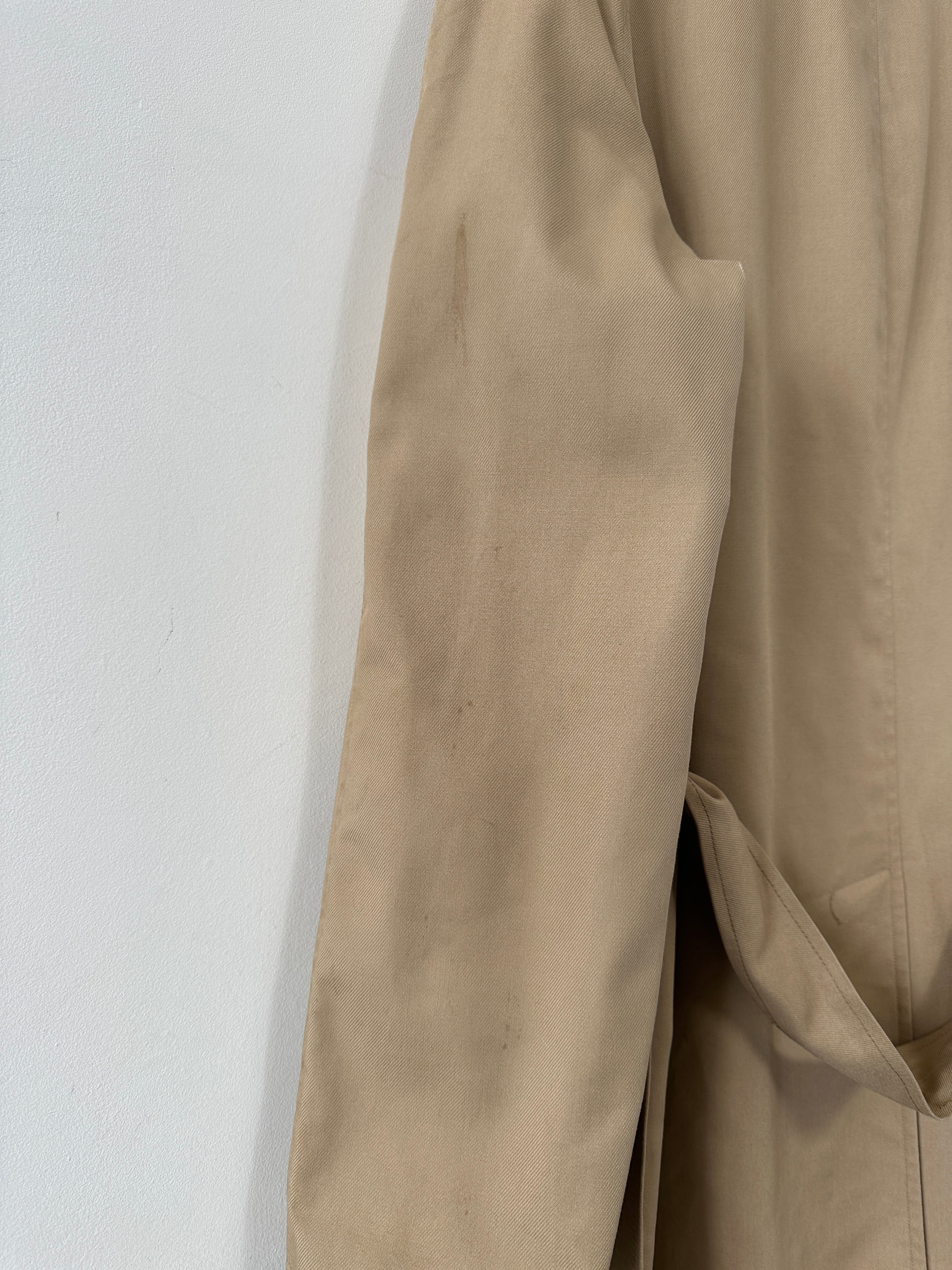Vintage cotton belted trench coat in size XL, featuring classic design and button details, displayed on a hanger.