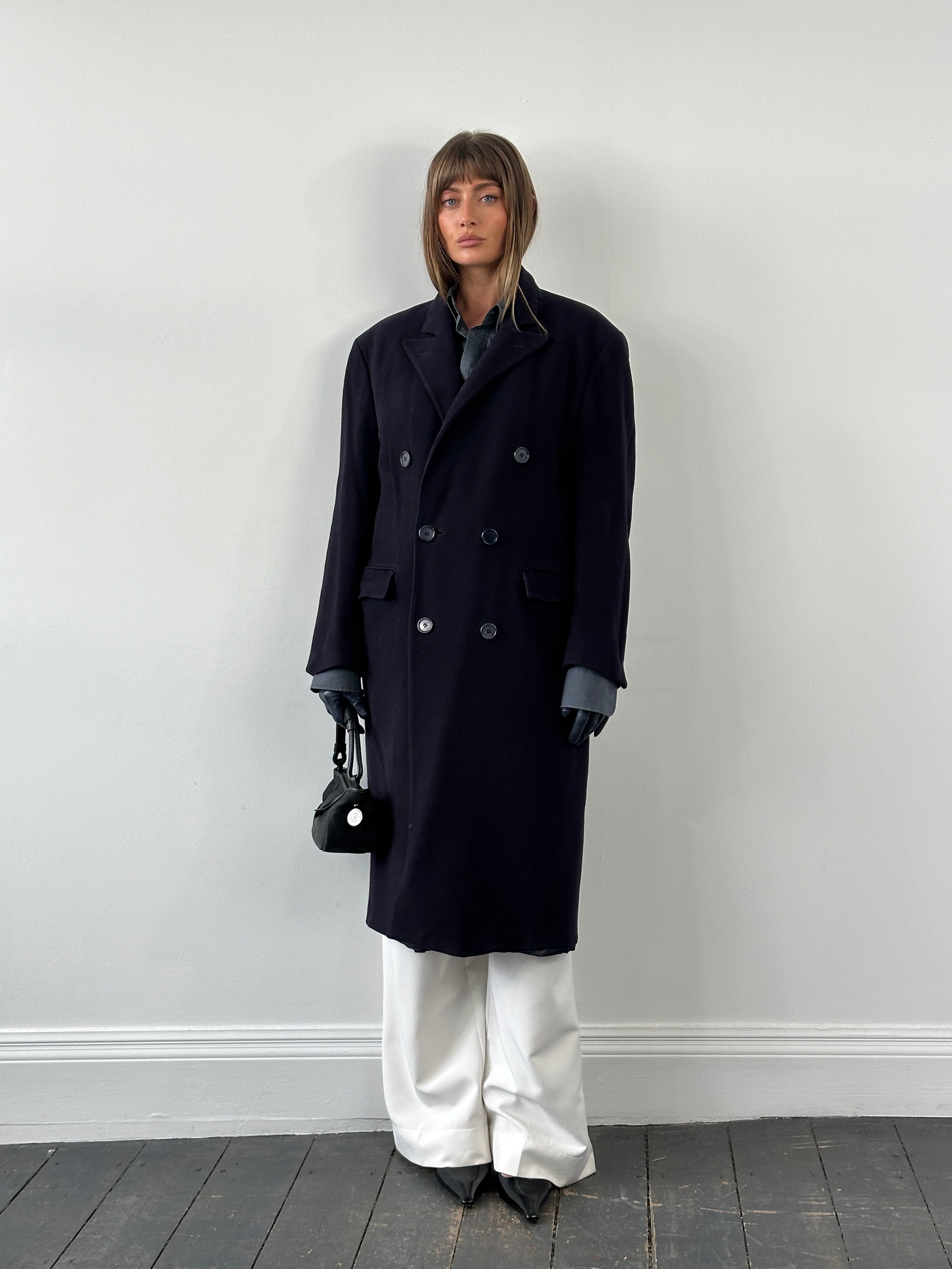 Vintage Harrods x Berwin & Berwin 1980s pure cashmere double-breasted coat in XL, showcasing classic tailored style.
