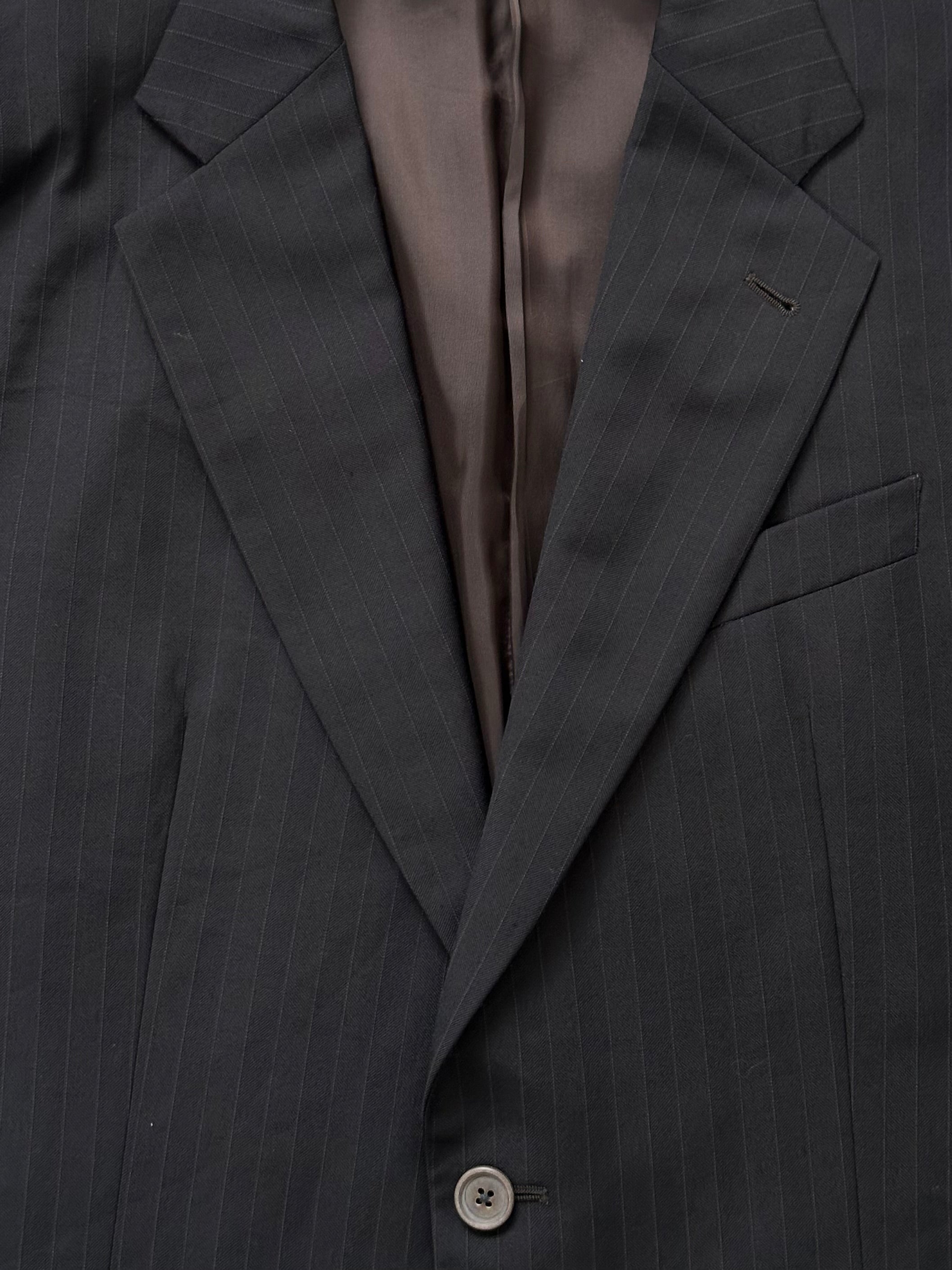 Armani Collezioni 2000s men's pure wool pinstripe blazer in size 40R/L, tailored fit with classic navy pinstripe pattern.