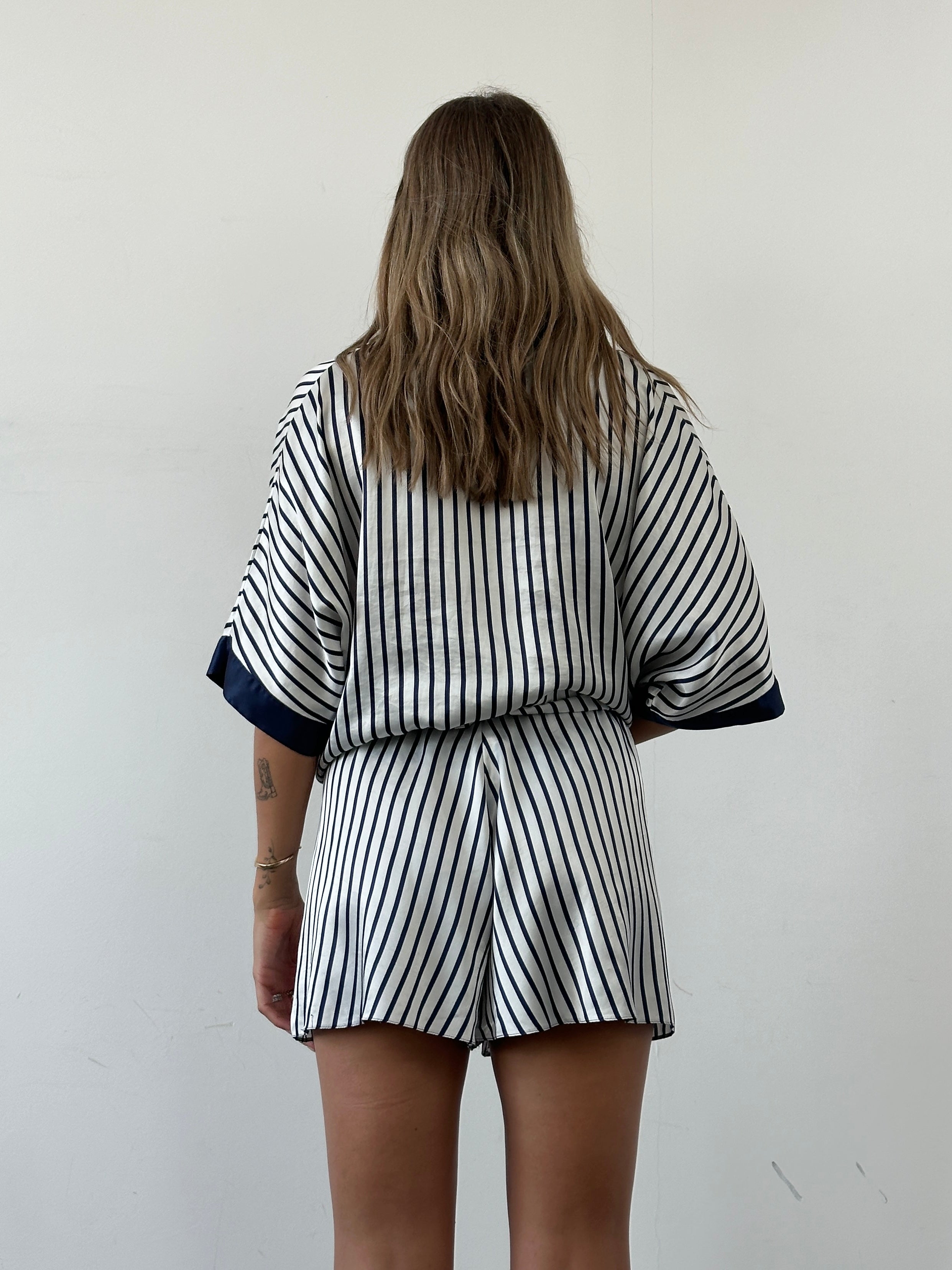 St Michael satin stripe two-piece shirt and shorts set in M/L size, featuring a stylish, vintage-inspired design.
