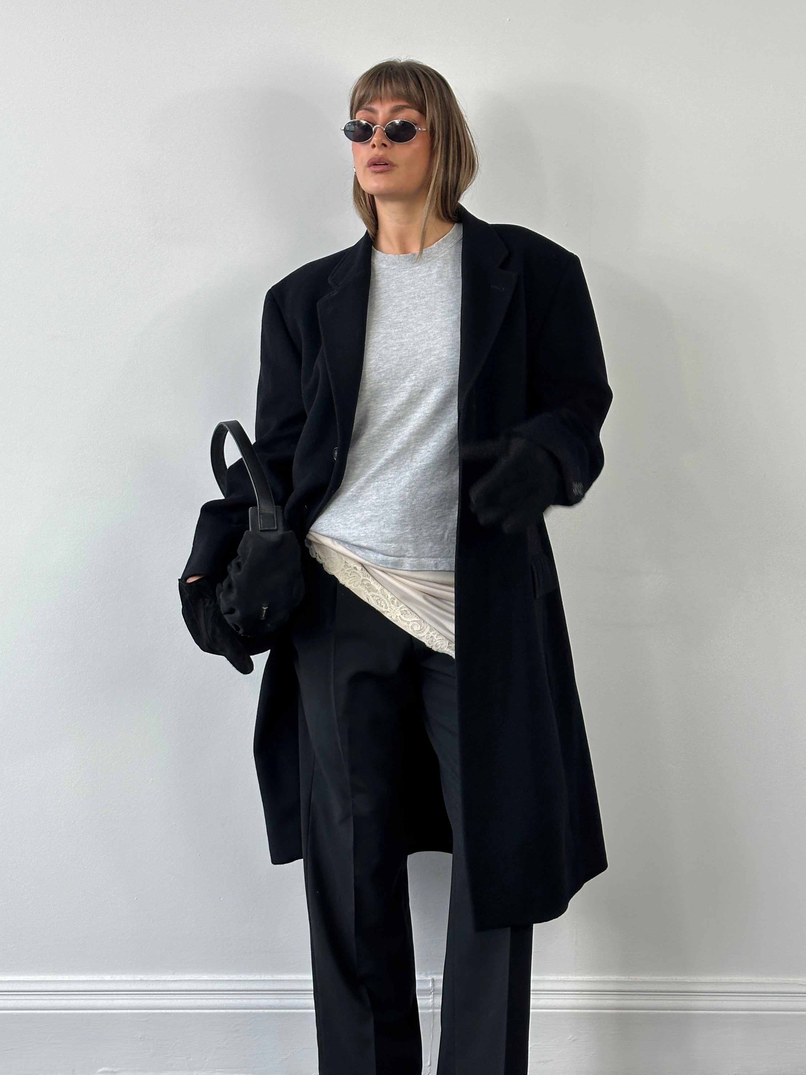 Balmain 1990s wool minimal concealed placket coat in XL, featuring a tailored silhouette and classic design.