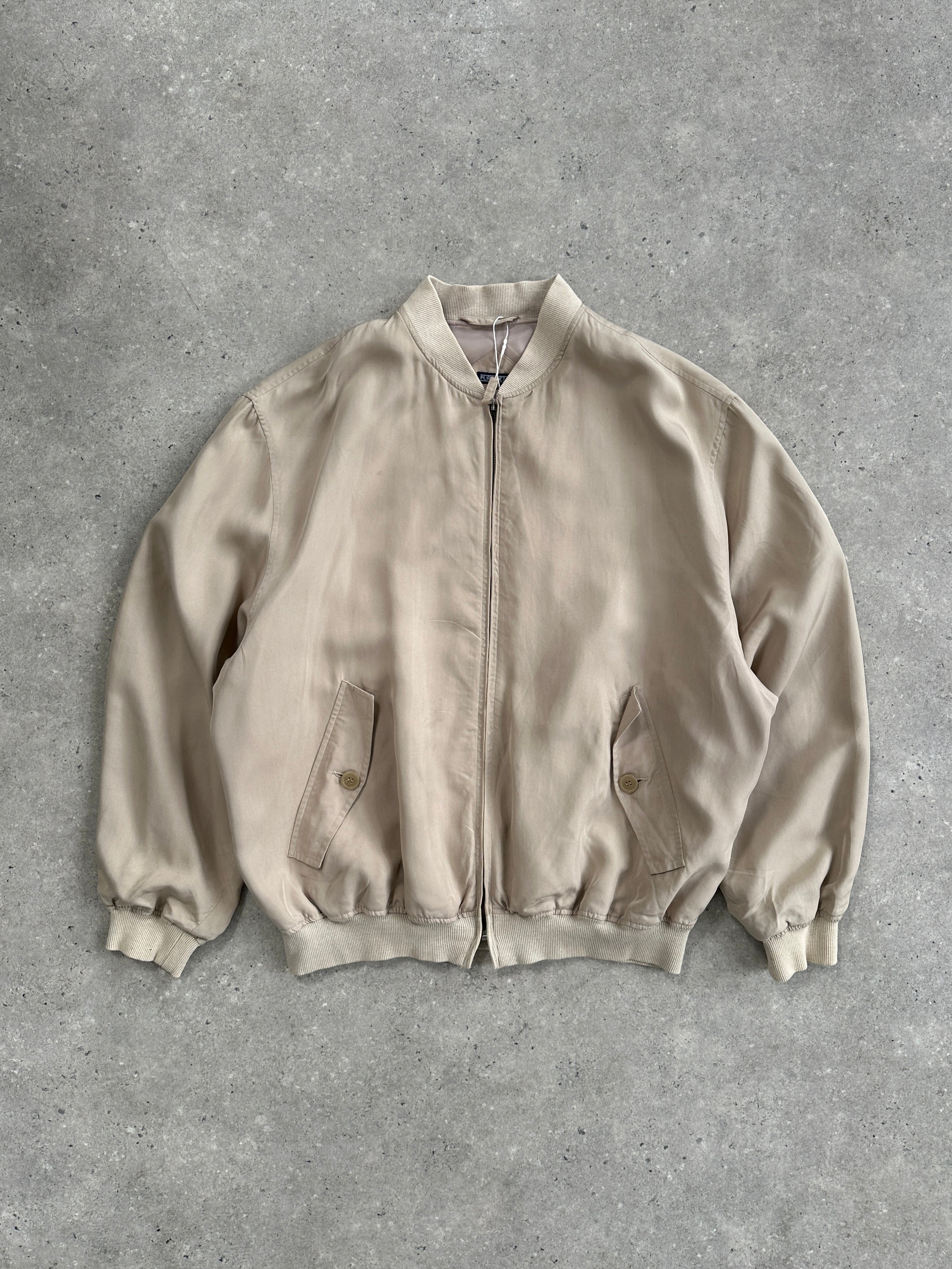 Vintage pure silk bomber jacket in XL with a classic design, featuring a smooth, shiny fabric and a sporty collar.