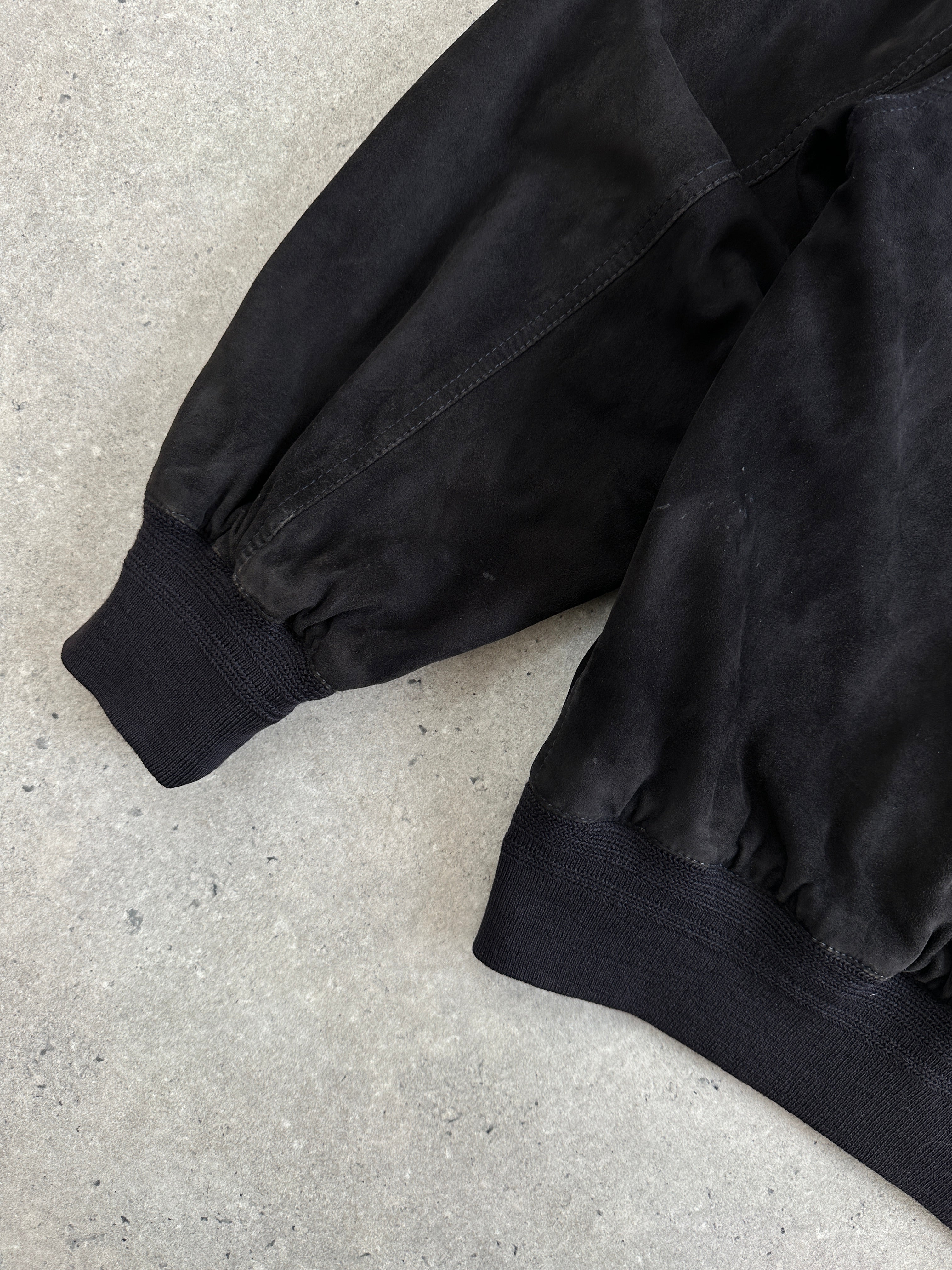 Vintage 1980s high neck suede bomber jacket in XL, featuring classic leather style and vintage design details.