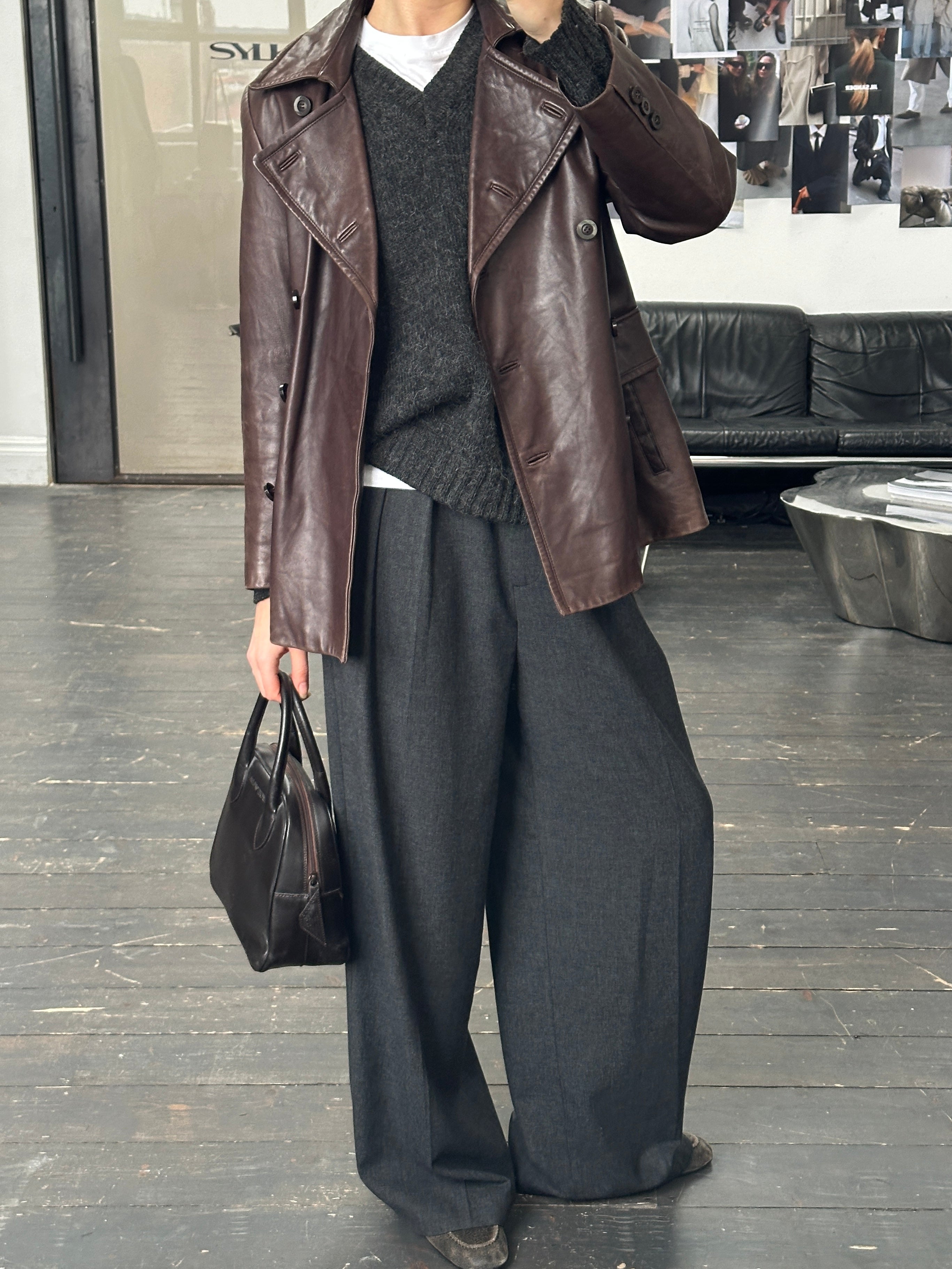Vintage 1990s double-breasted lamb leather jacket in size M, featuring classic design and quality leather material.