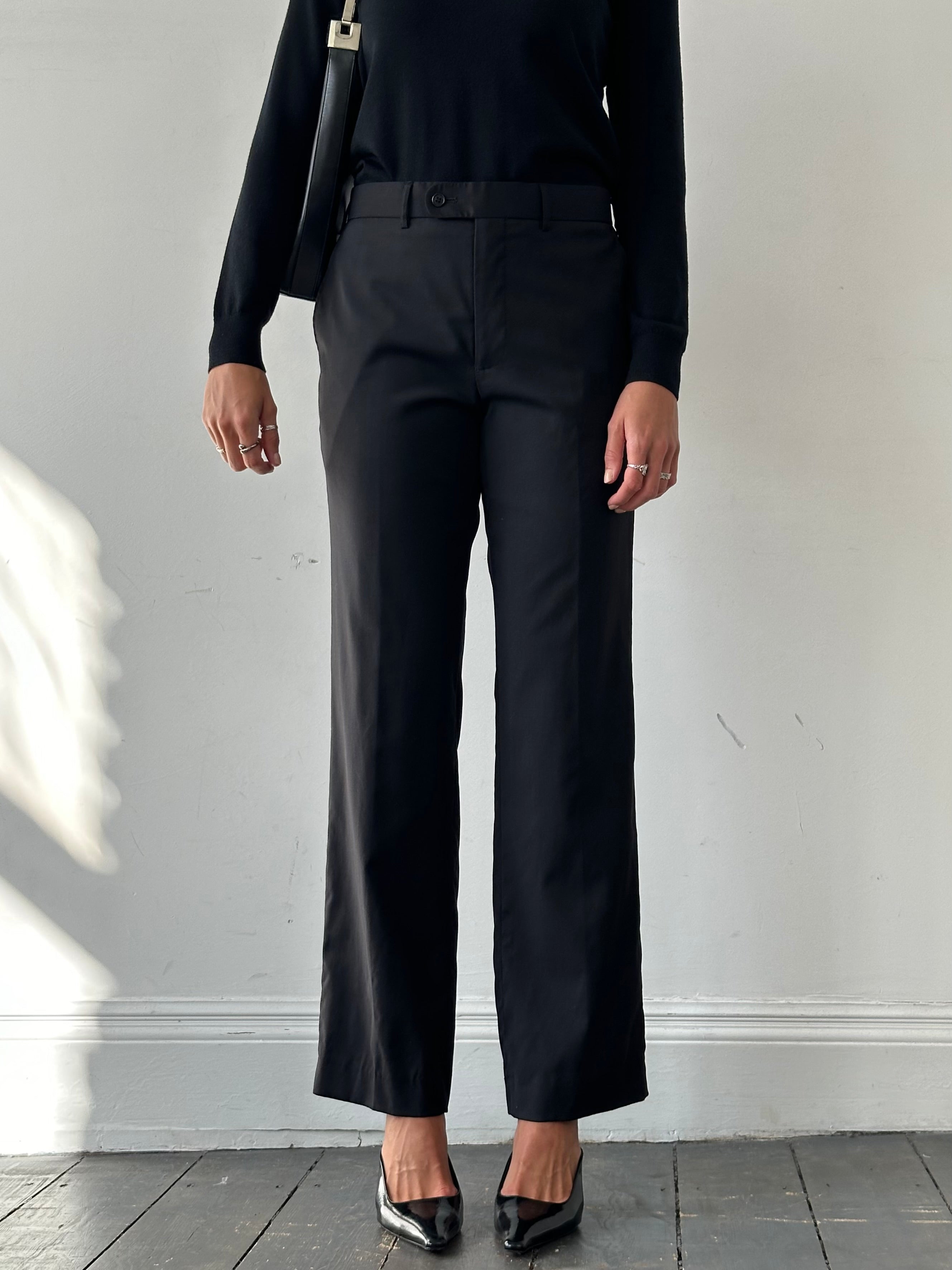 Vintage wool high-waisted straight-leg tailored trousers in size W30, shown on a model with a classic fit and clean lines.