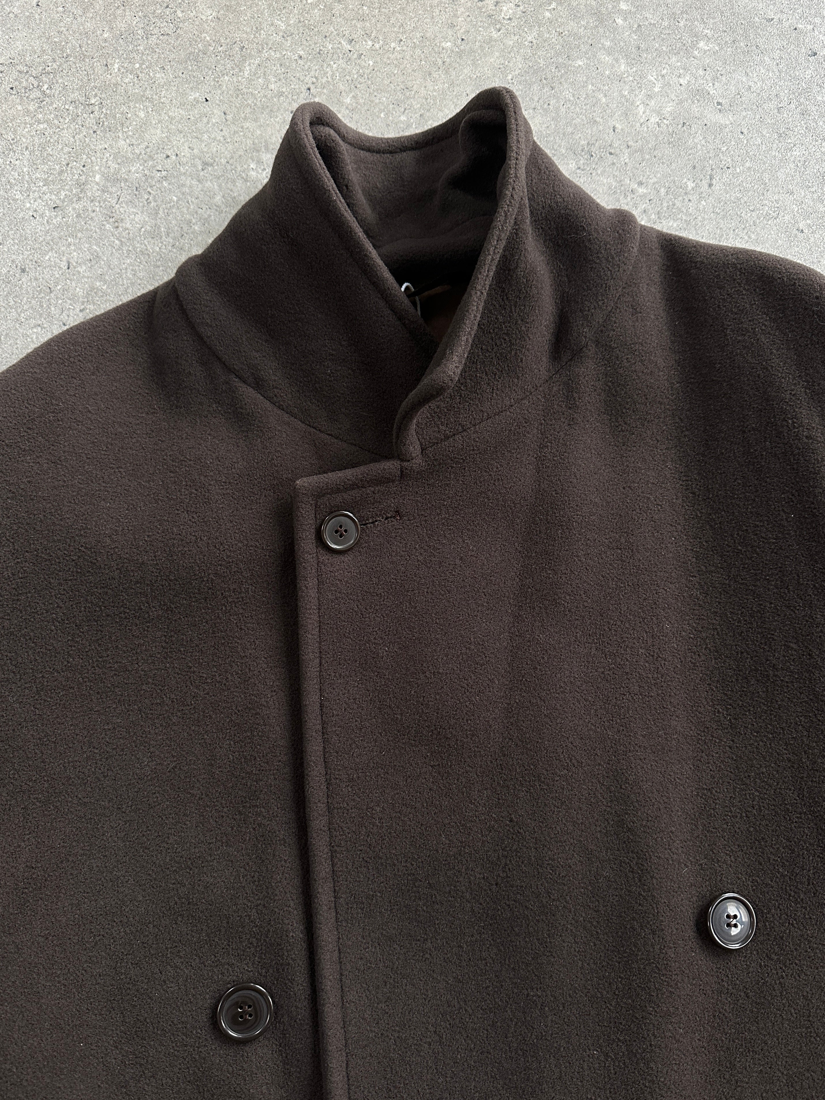 St Michael 1990s Italian wool belted coat in XXL, classic button-up design with a tailored fit and stylish collar detail.