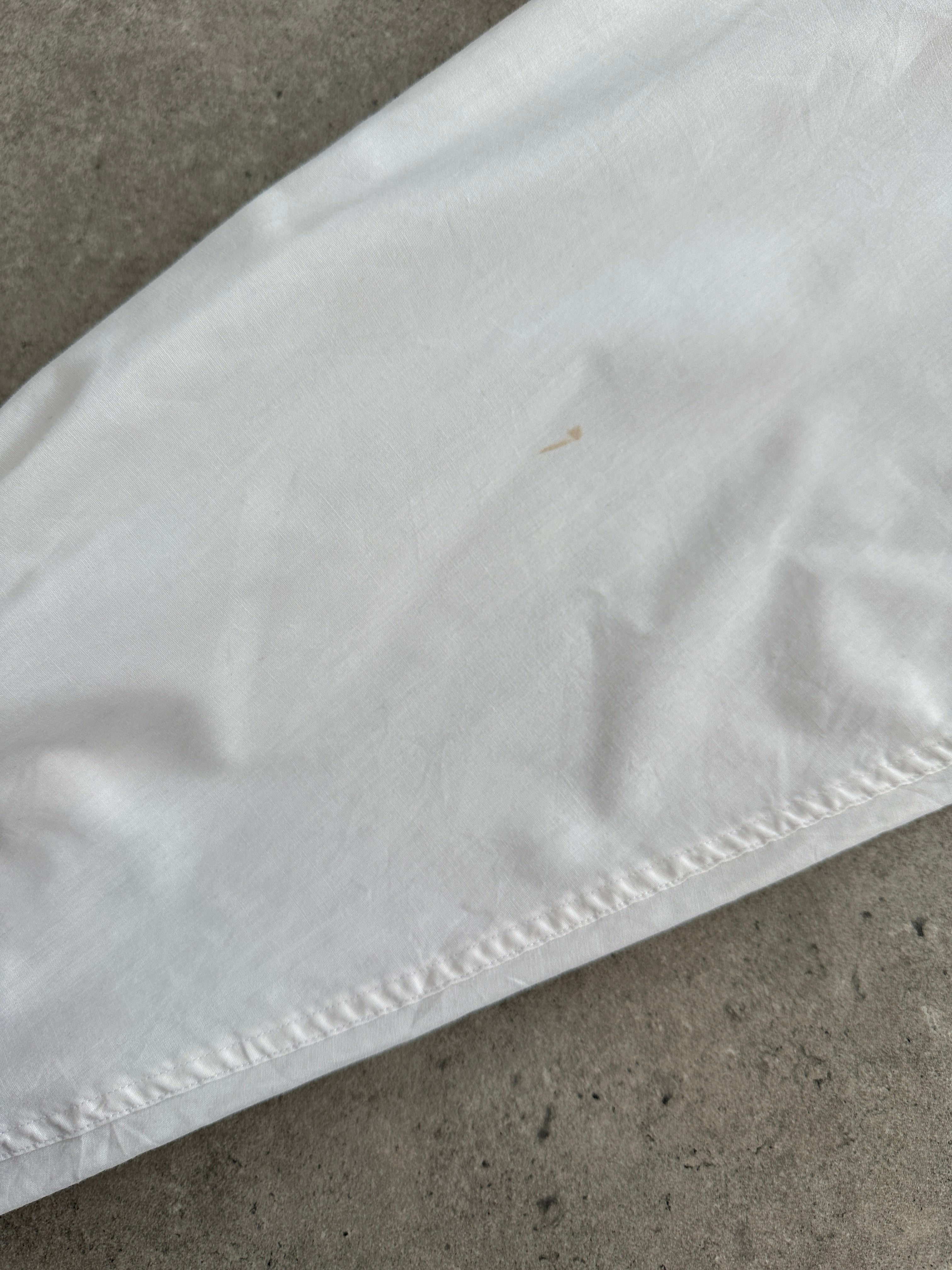Yves Saint Laurent 90s cotton logo shirt in XL, featuring a classic design with the brand's signature logo on the front.