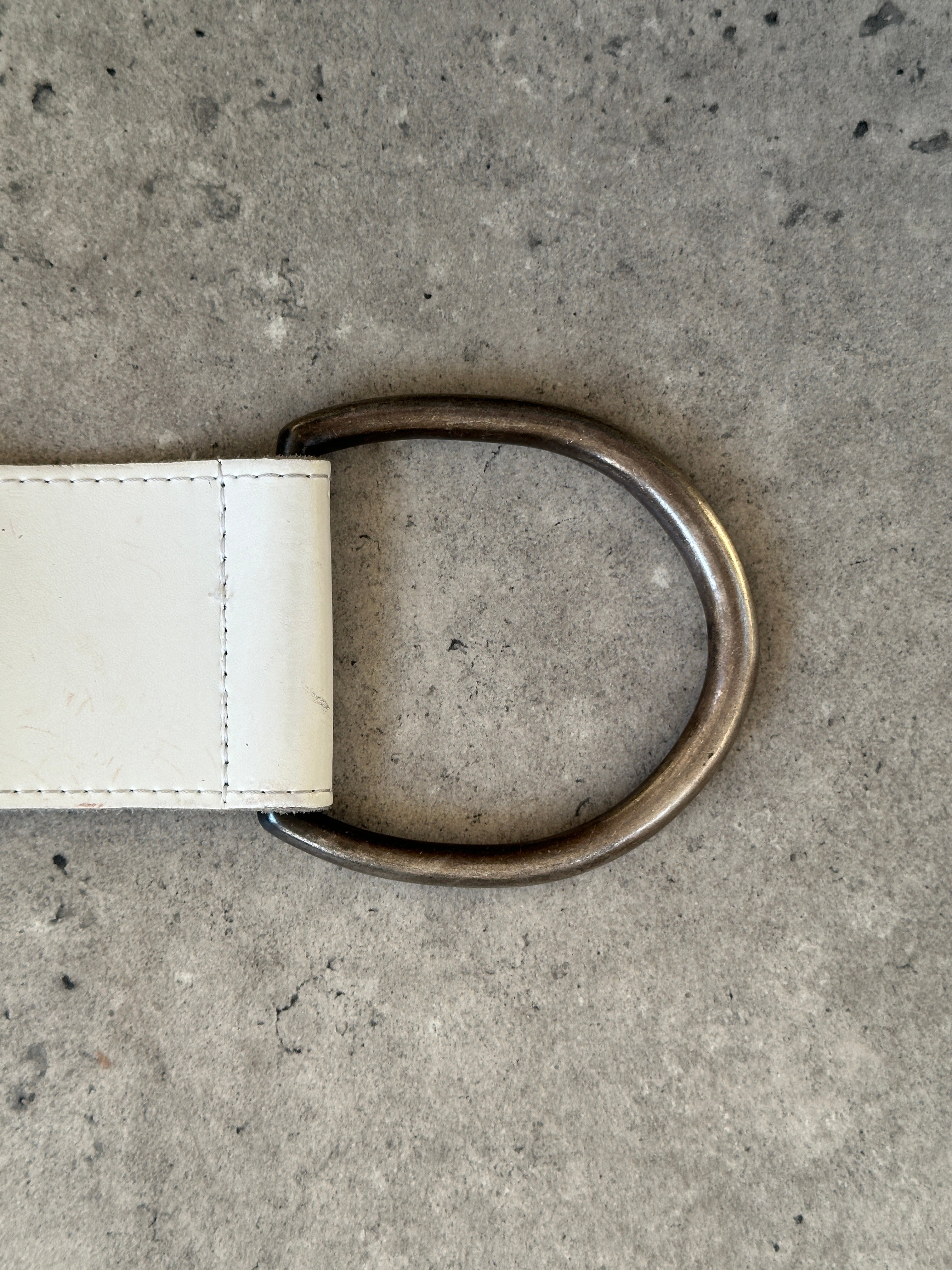 Vintage 1990s chrome chunky leather belt with vintage branding, featuring a wide design and metal buckle, size W36-40.