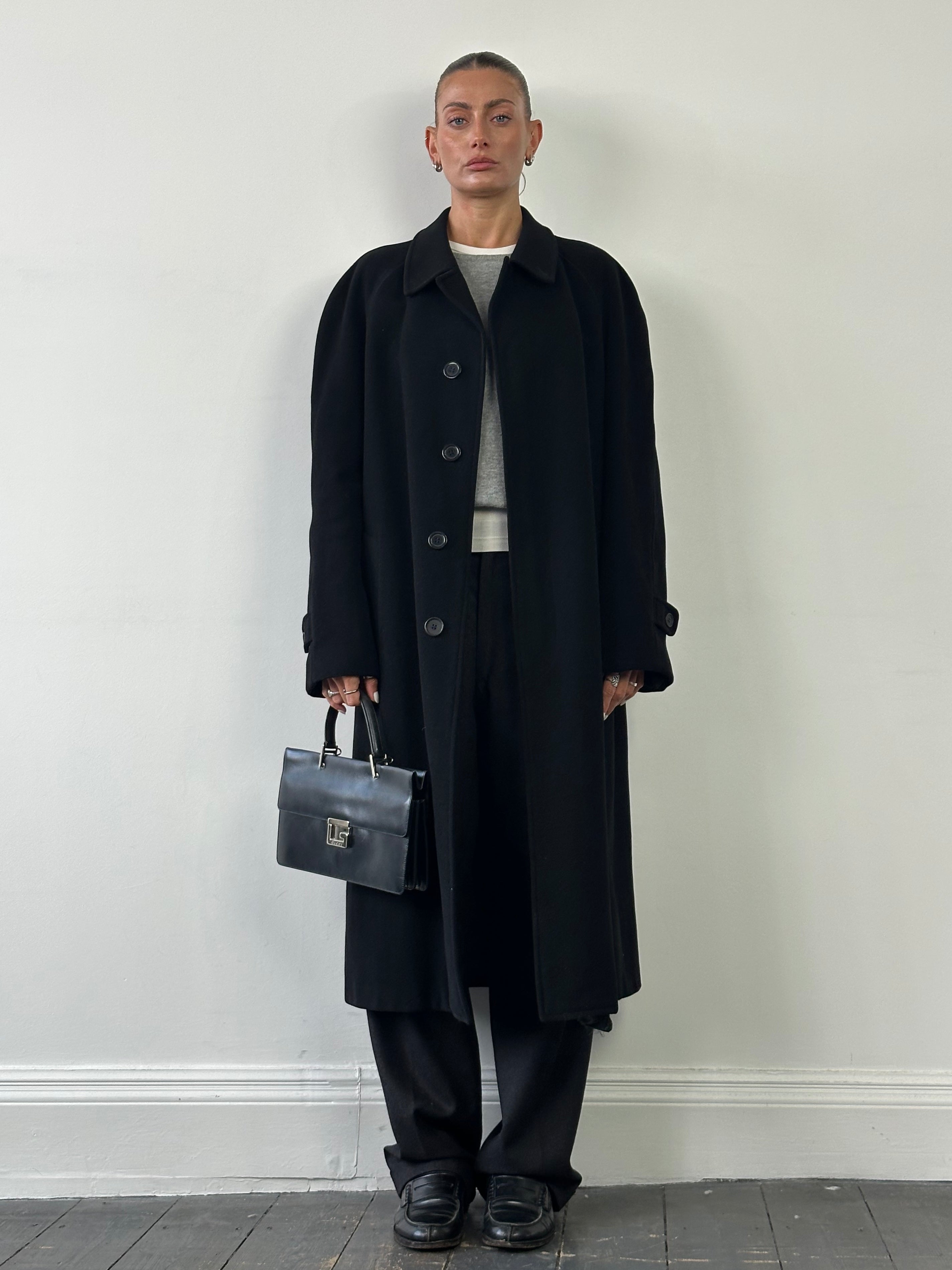 Giorgio Armani Le Collezioni pure wool floor-length coat in XL, stylish and elegant outerwear with a classic design.