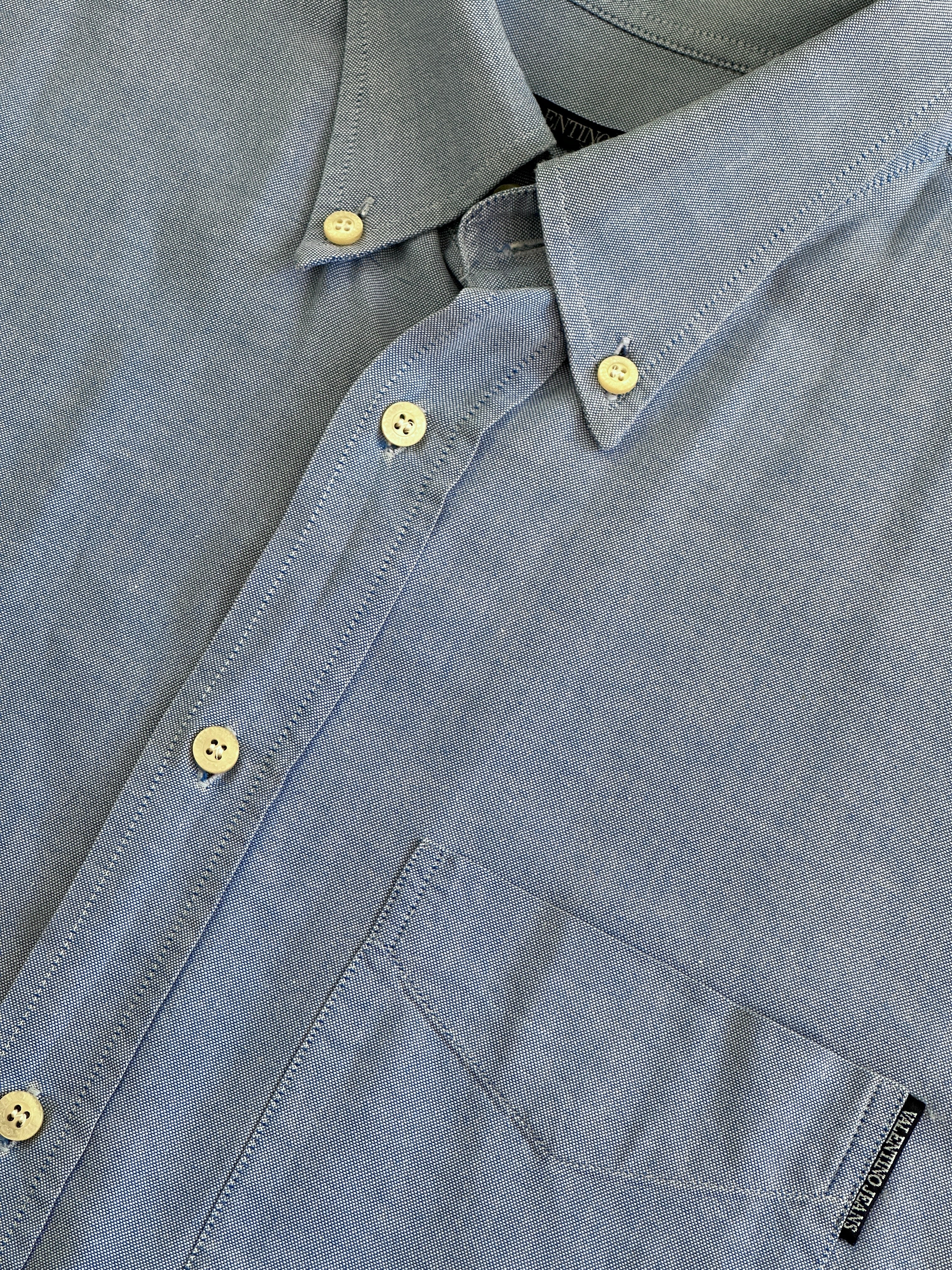 Valentino 1990s pure cotton logo shirt in XL, featuring classic design and visible Valentino branding on the front.