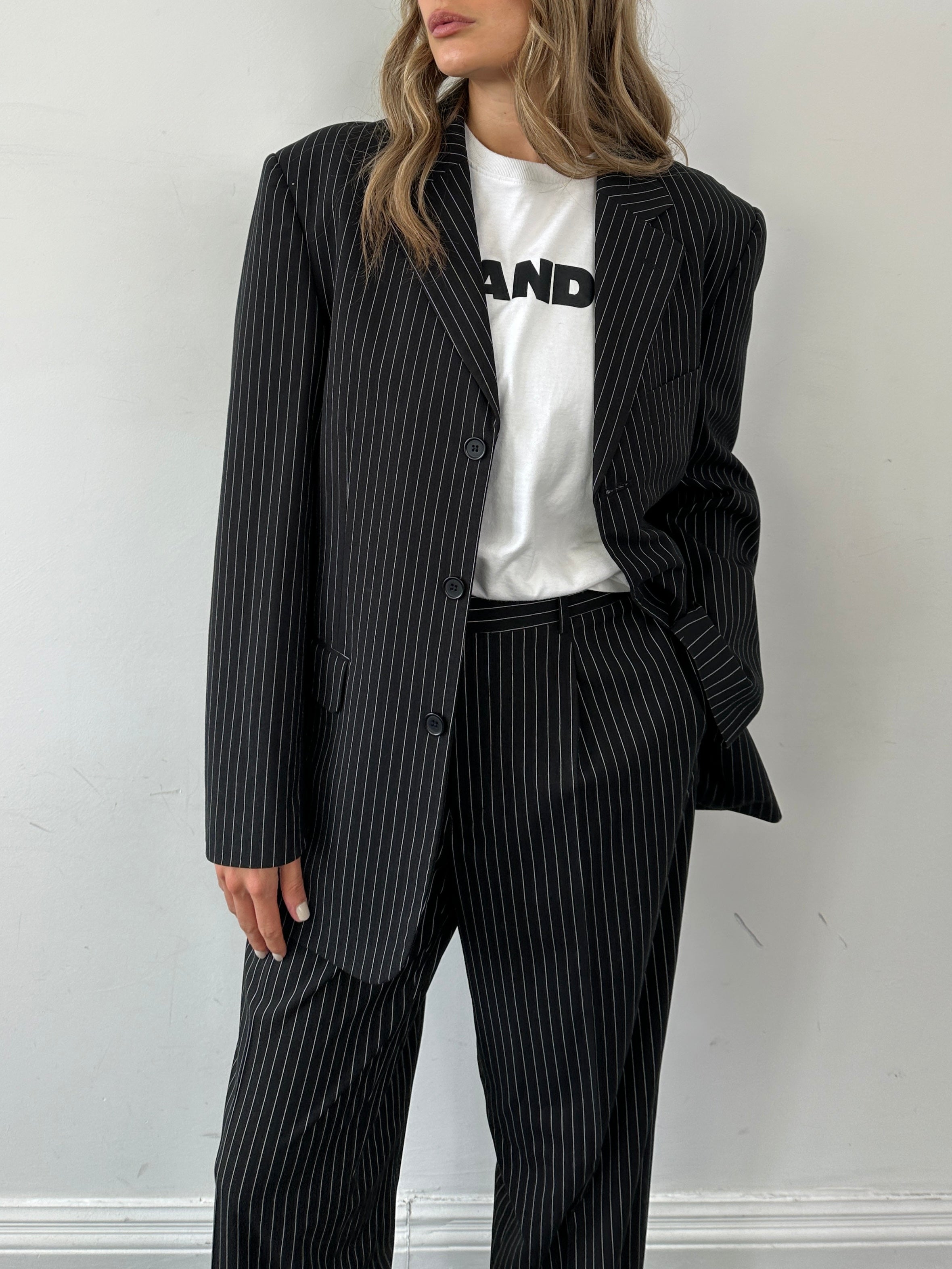 Vintage Pinstripe Single Breasted Suit - 40R/W36 - SYLK