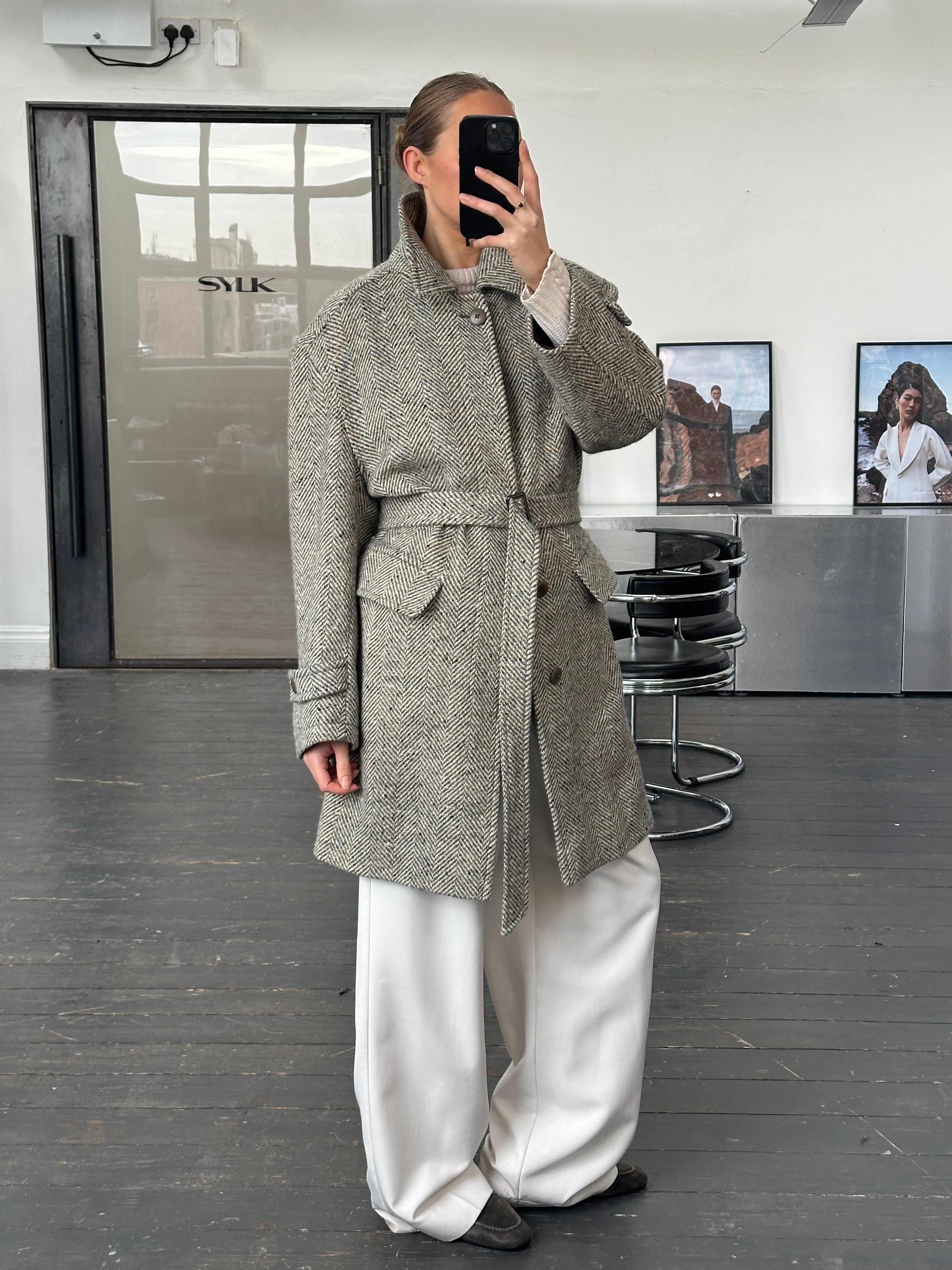 Valentino 1990s pure wool herringbone belted coat in XL/XXL, featuring classic tailored design and neutral tones.