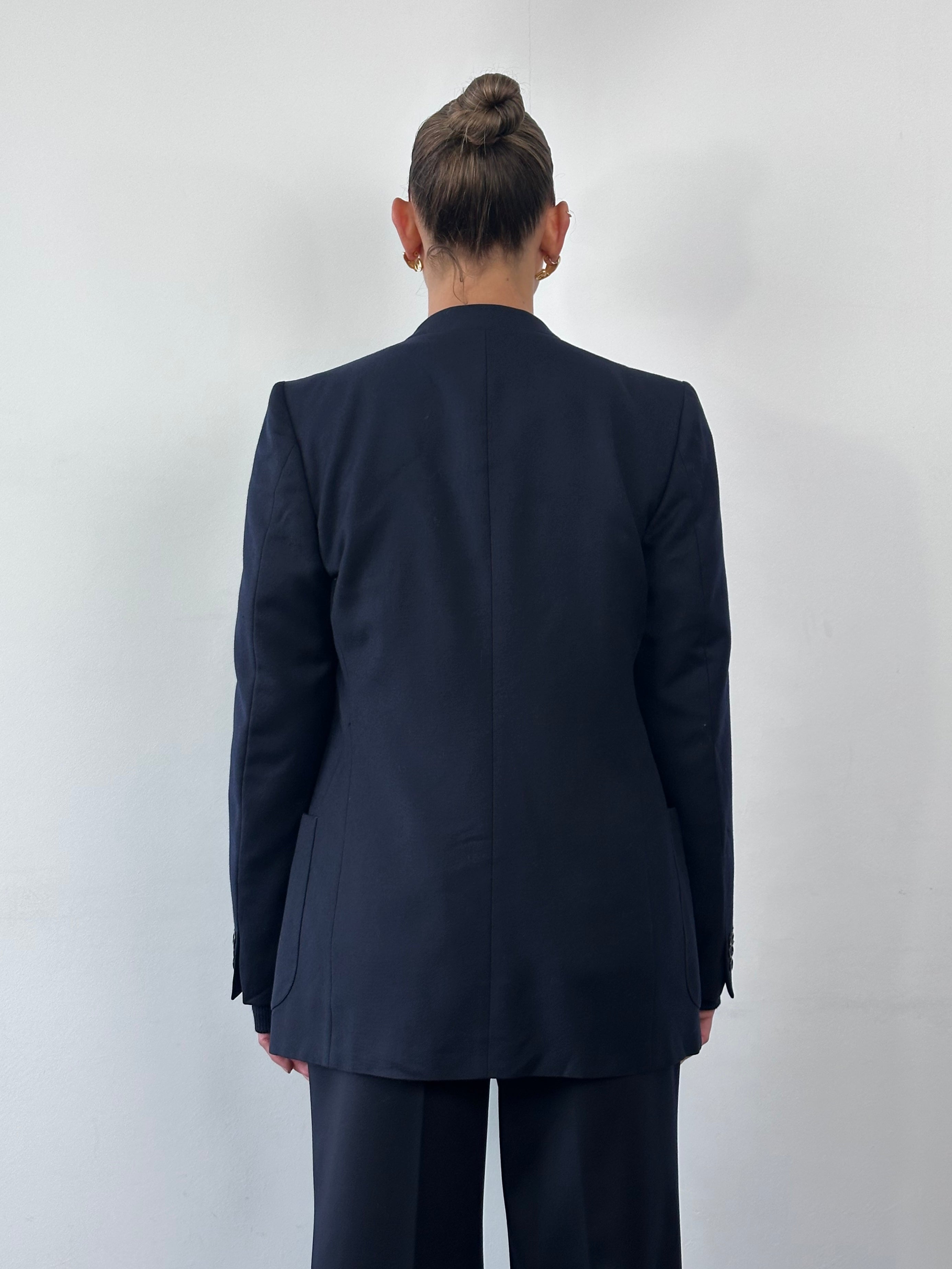 Vintage Italian vintage pure wool double-breasted blazer, men's size M, classic tailored design with buttons and lapels.
