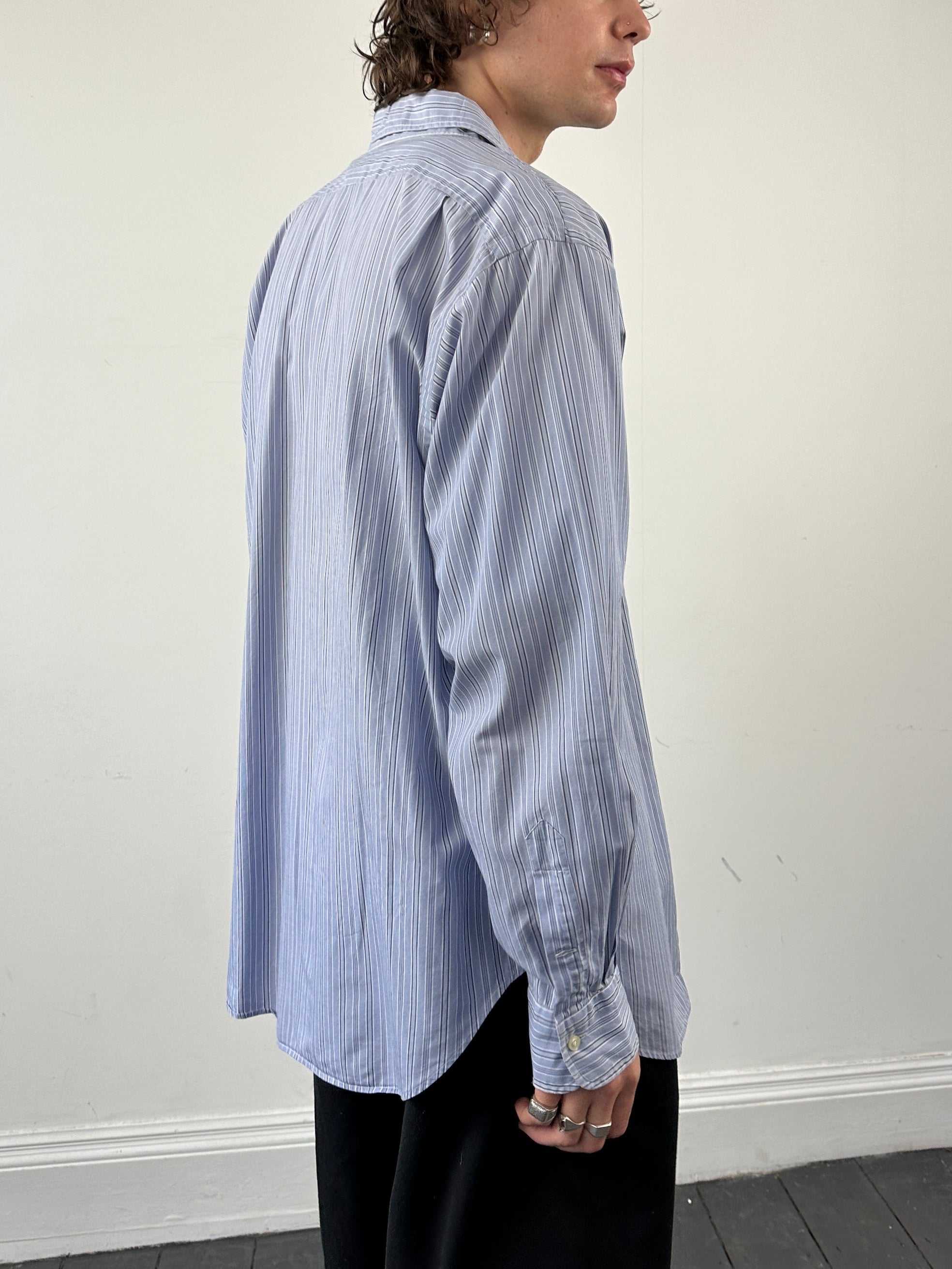 Ralph Lauren stripe pure cotton shirt in XL, featuring a classic design with blue and white stripes, long sleeves, and button front.