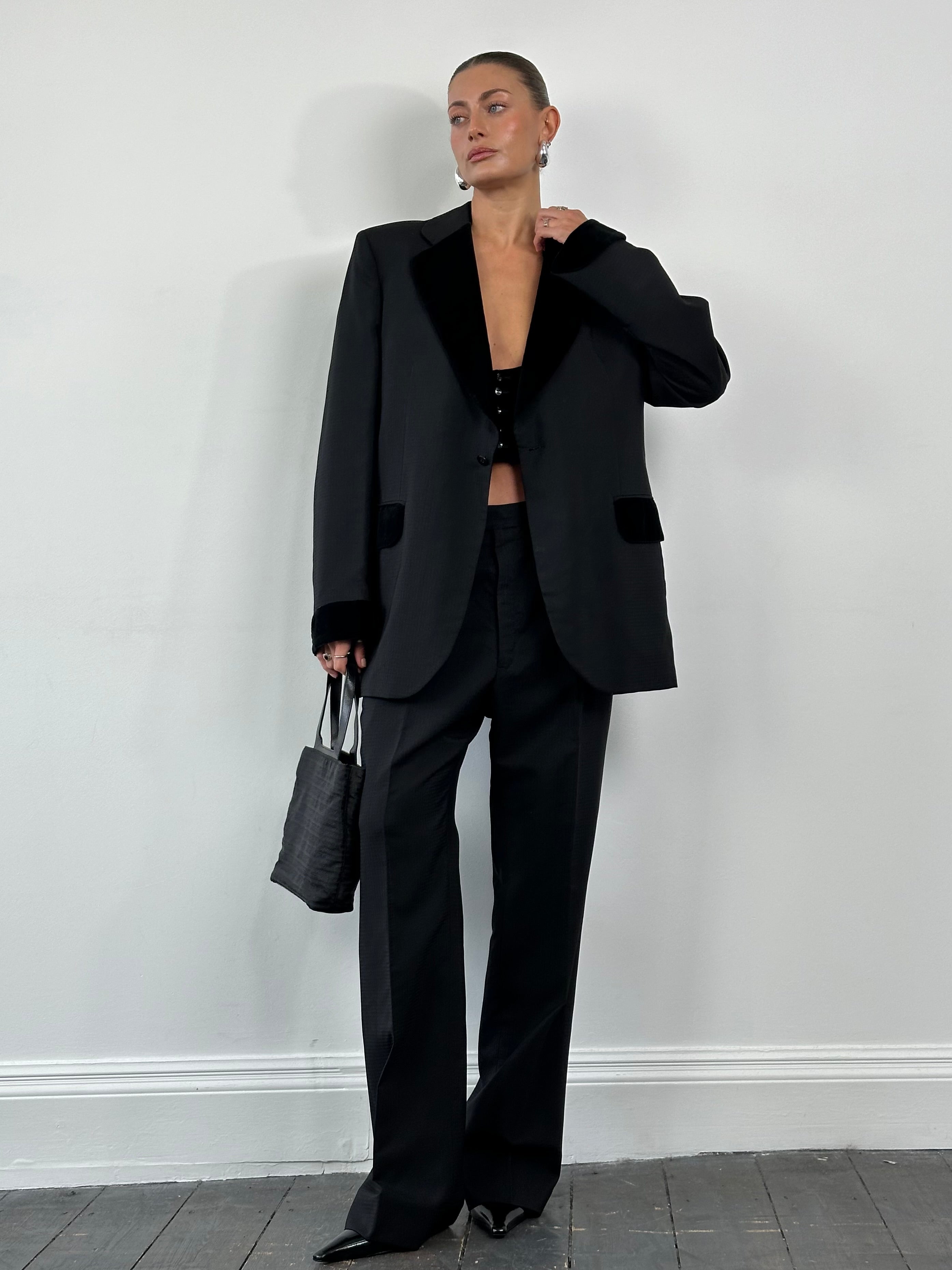 Christian Dior Monsieur 1990s velvet three-piece tuxedo suit, size 44L/W30, shown on a mannequin with detailed fabric texture.