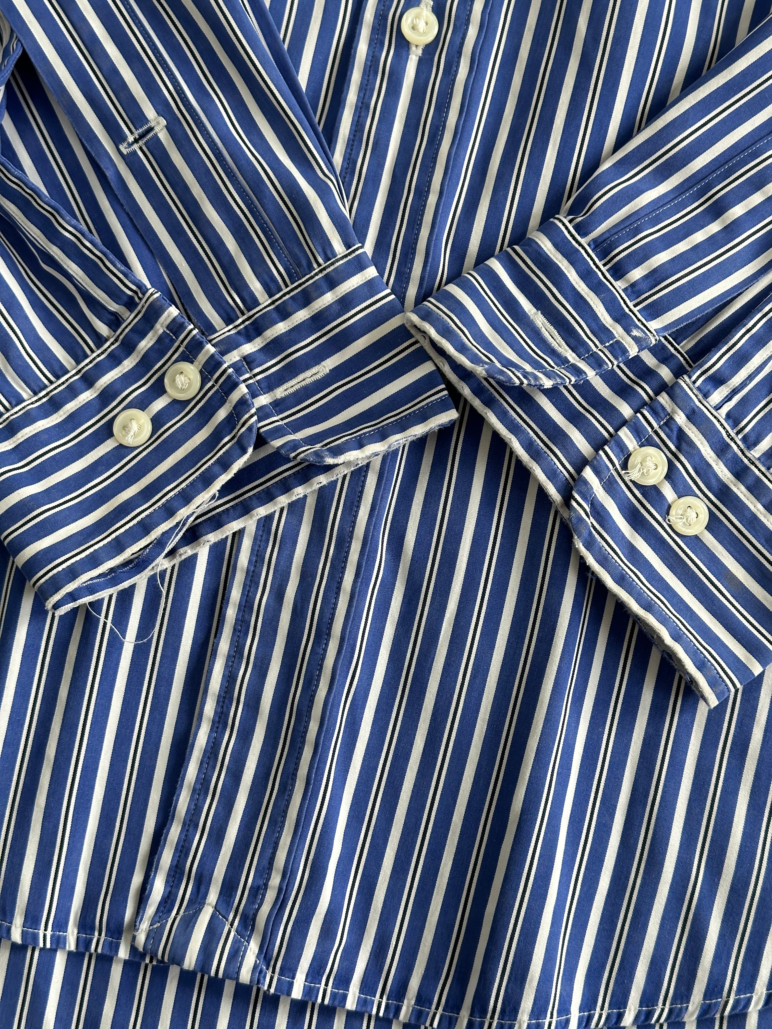 Ralph Lauren striped cotton logo shirt in size L/XL, featuring a classic design with the iconic Ralph Lauren branding.